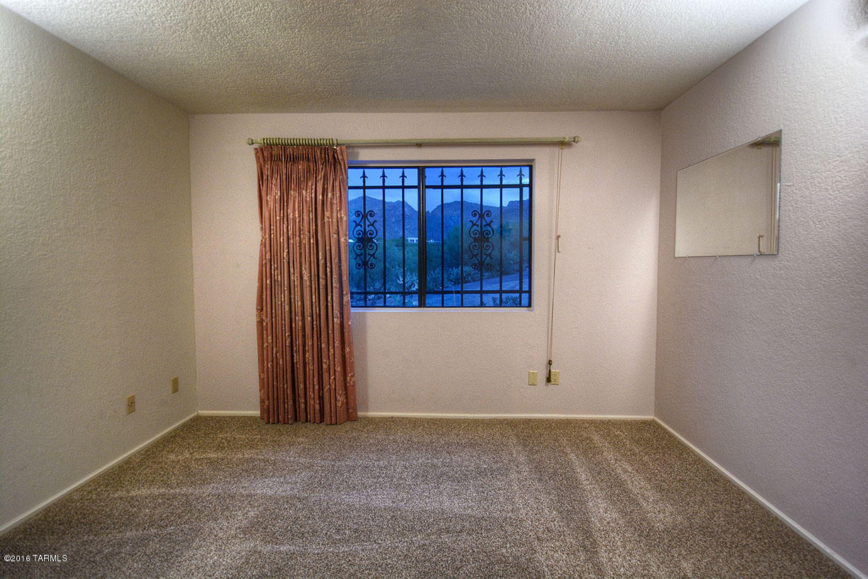Santa Catalina Estates NO. 4 (1-180) - Residential