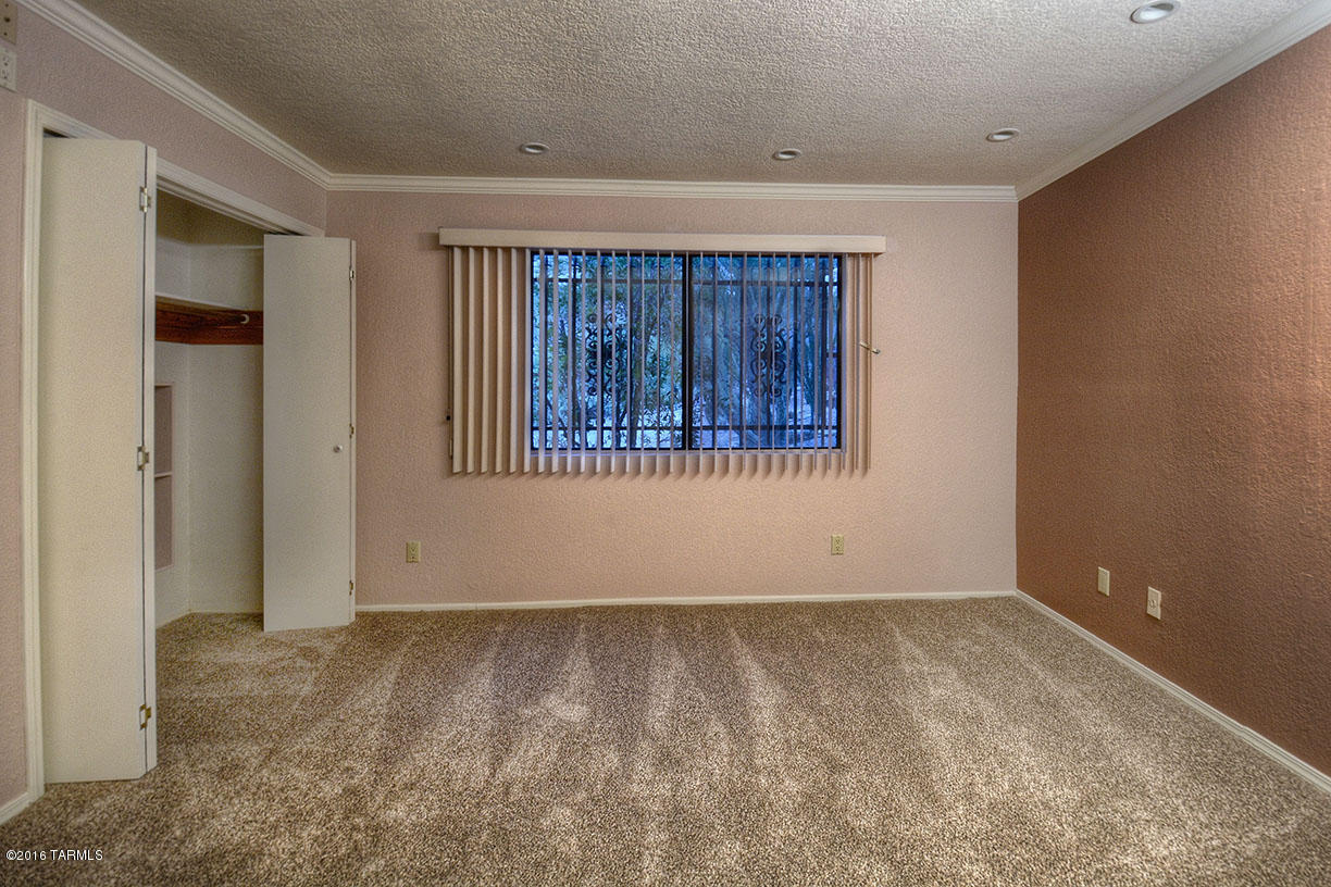 Santa Catalina Estates NO. 4 (1-180) - Residential