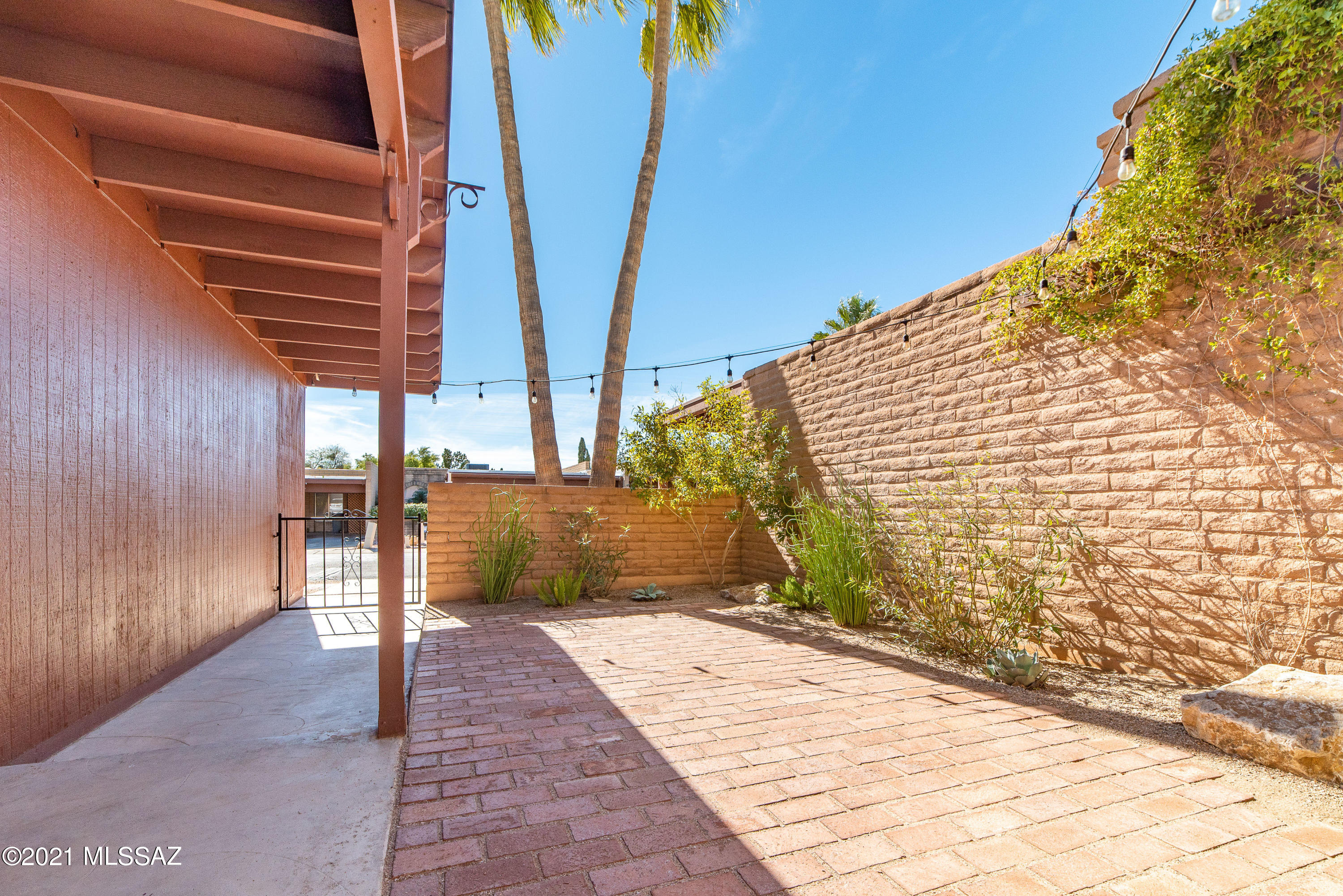 Villa La Estela Garden Townhouses (1-76) - Residential