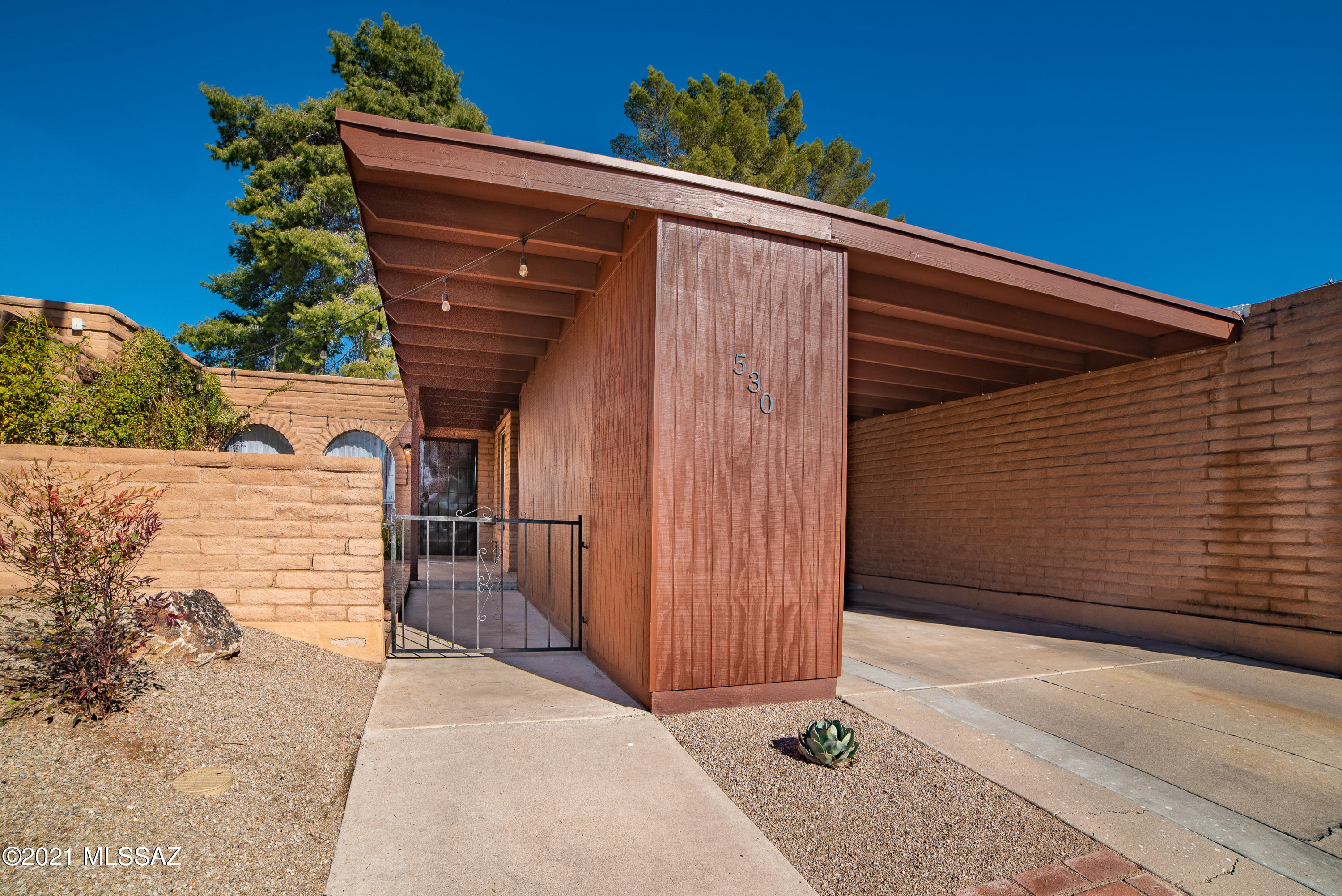 Villa La Estela Garden Townhouses (1-76) - Residential