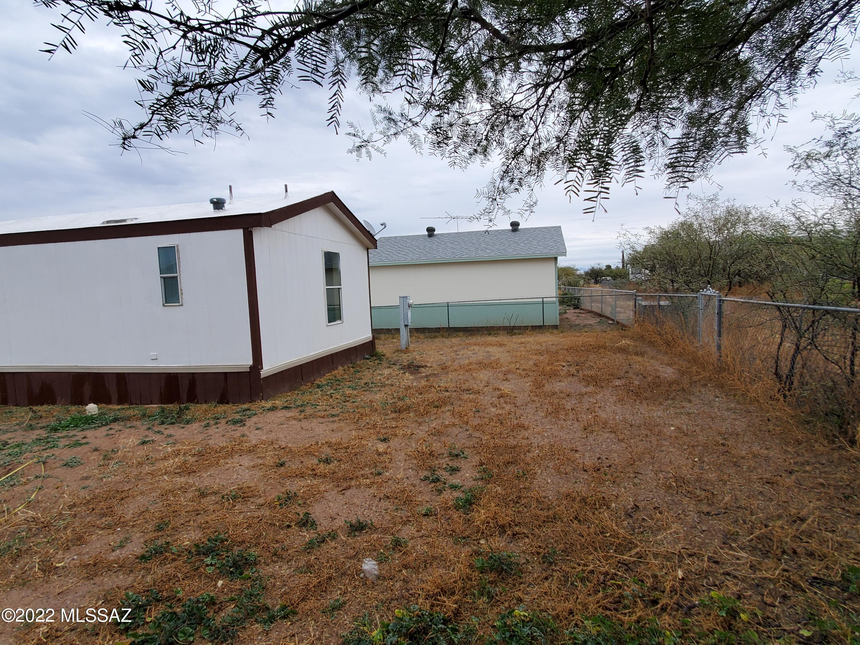Mescal Lakes - Residential