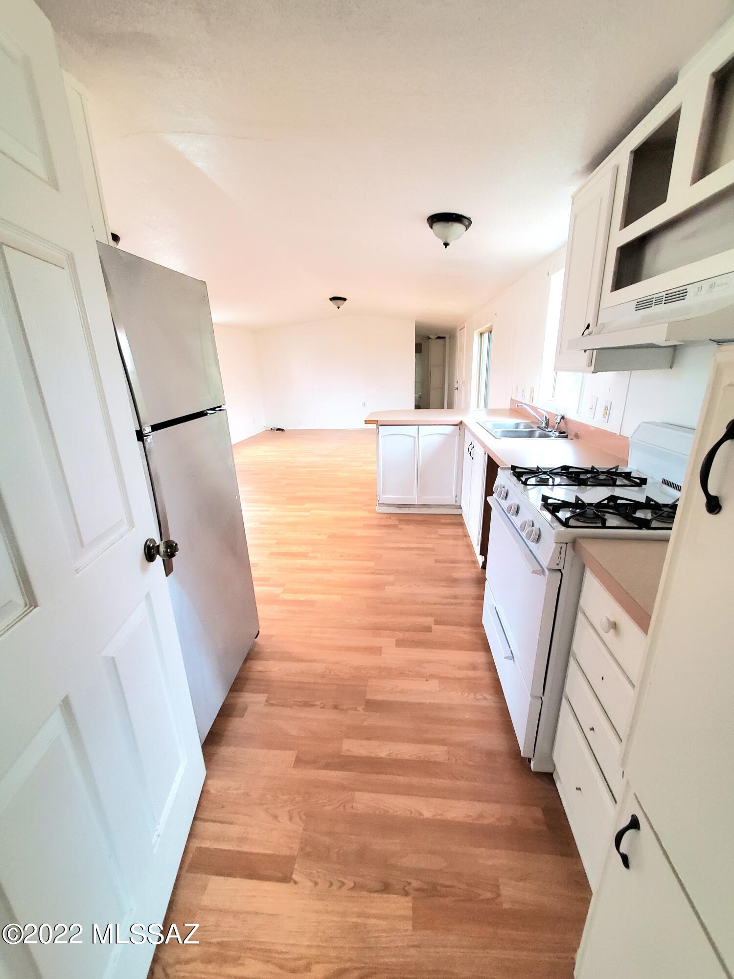 Mescal Lakes - Residential