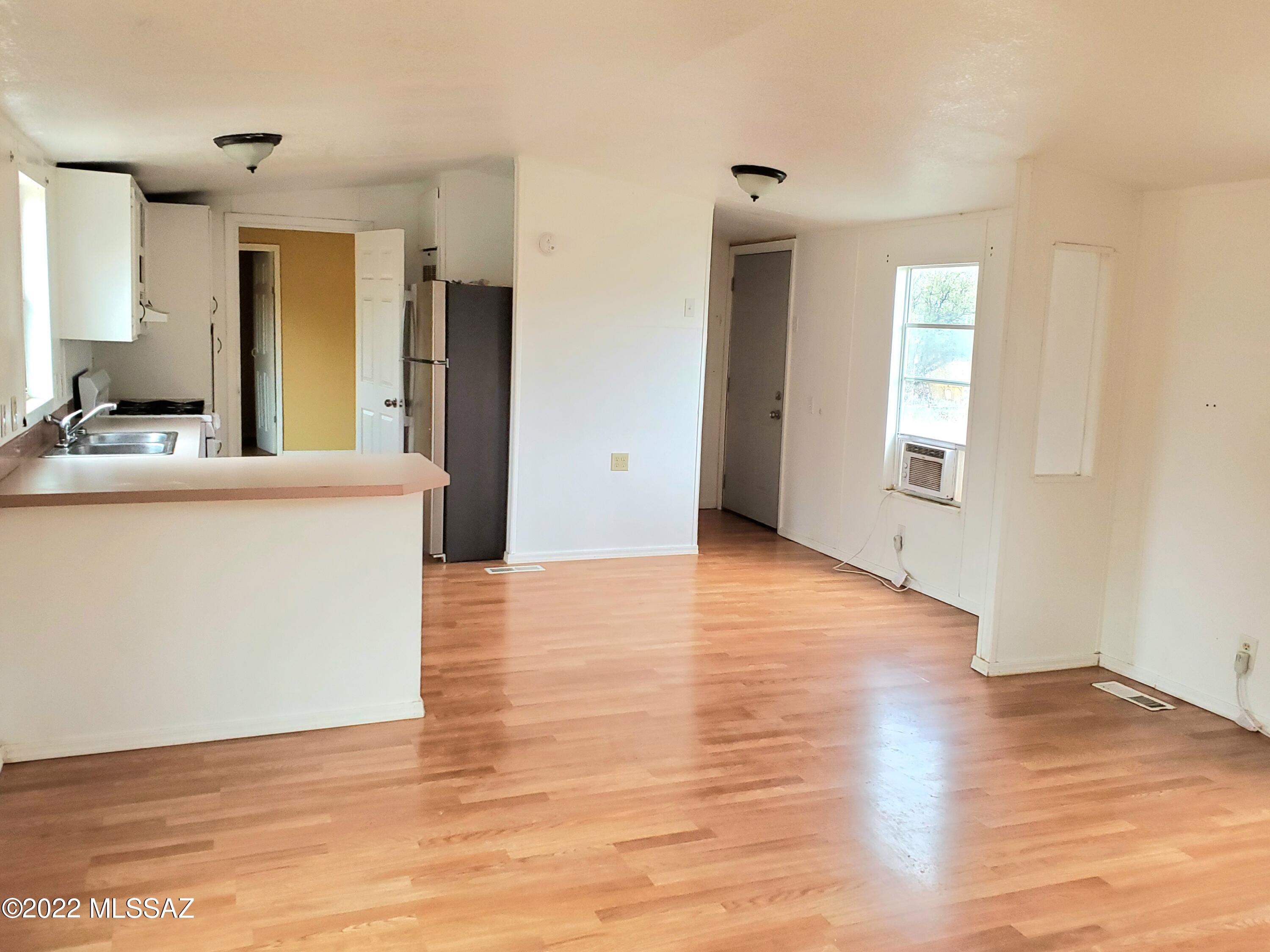 Mescal Lakes - Residential