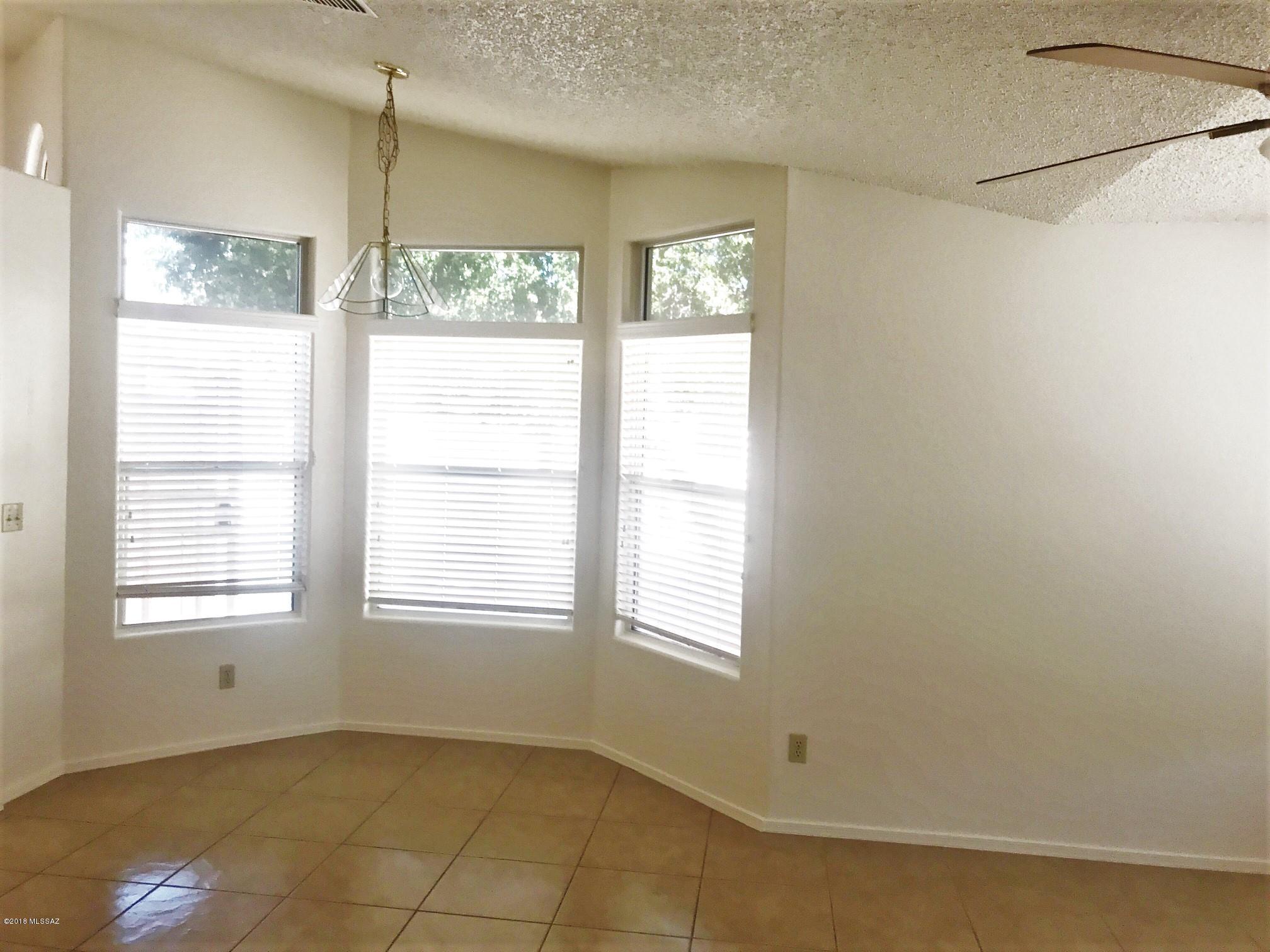 North Ranch (781-885) - Residential Lease