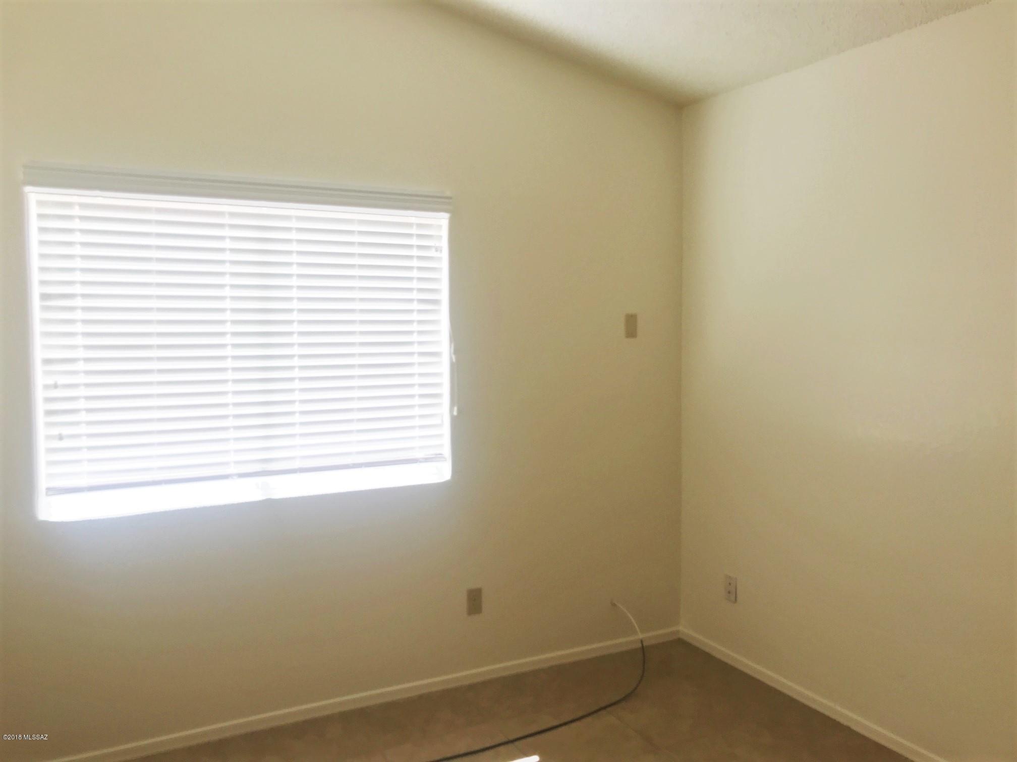 North Ranch (781-885) - Residential Lease
