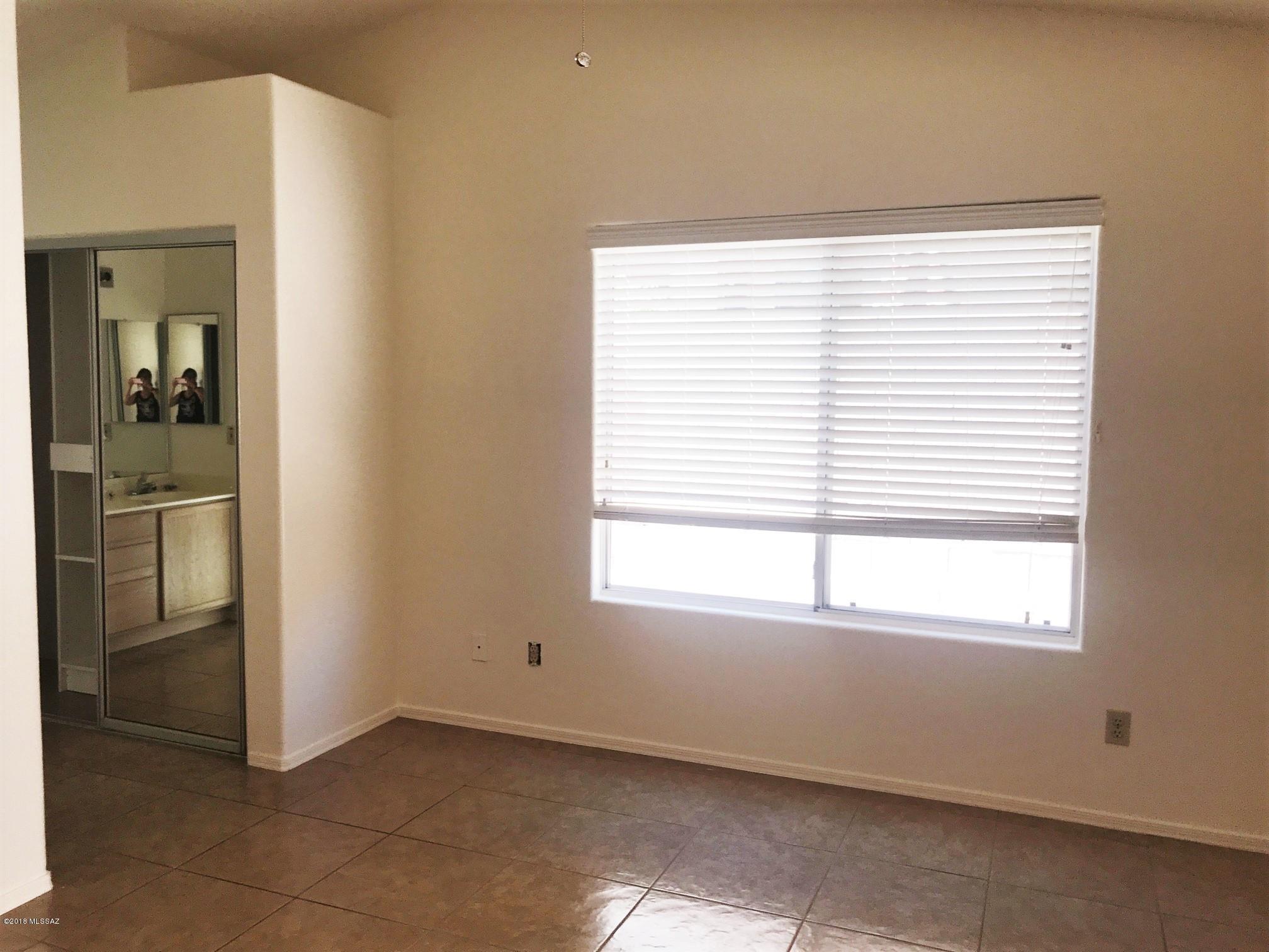 North Ranch (781-885) - Residential Lease