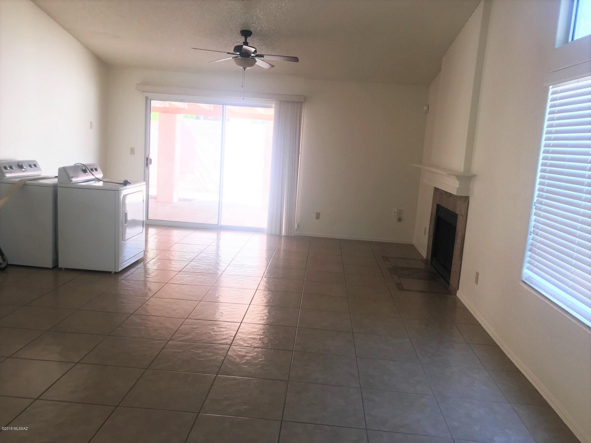 North Ranch (781-885) - Residential Lease