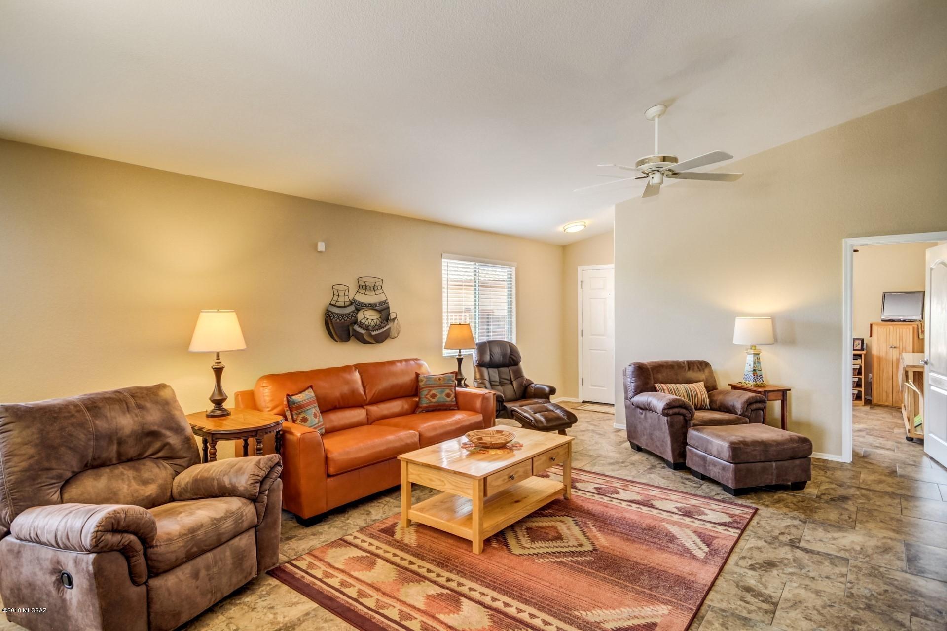 La Cholla Ridge (1-77) - Residential