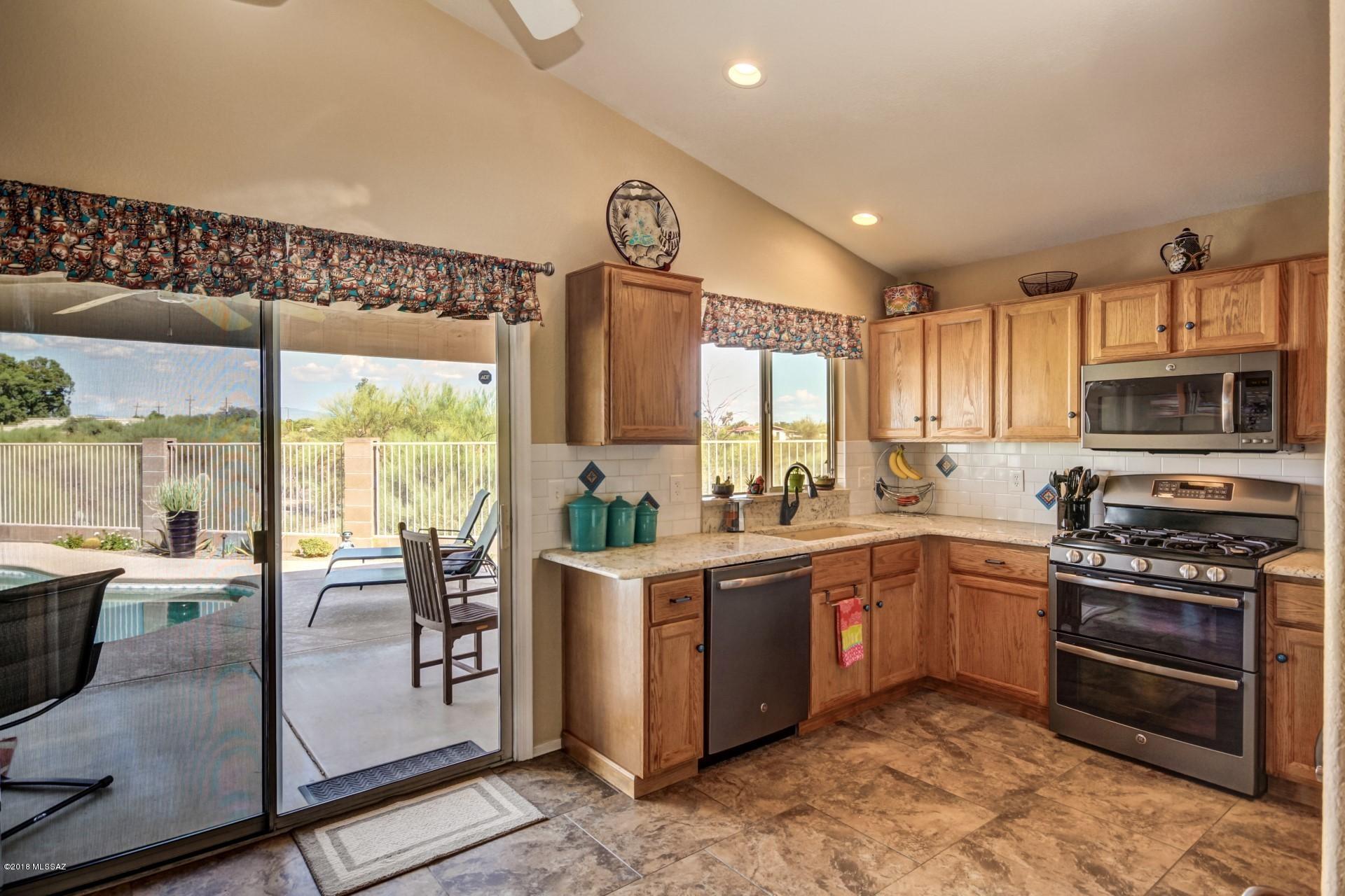 La Cholla Ridge (1-77) - Residential