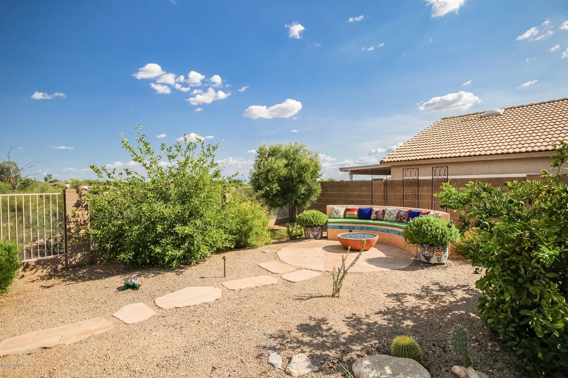 La Cholla Ridge (1-77) - Residential