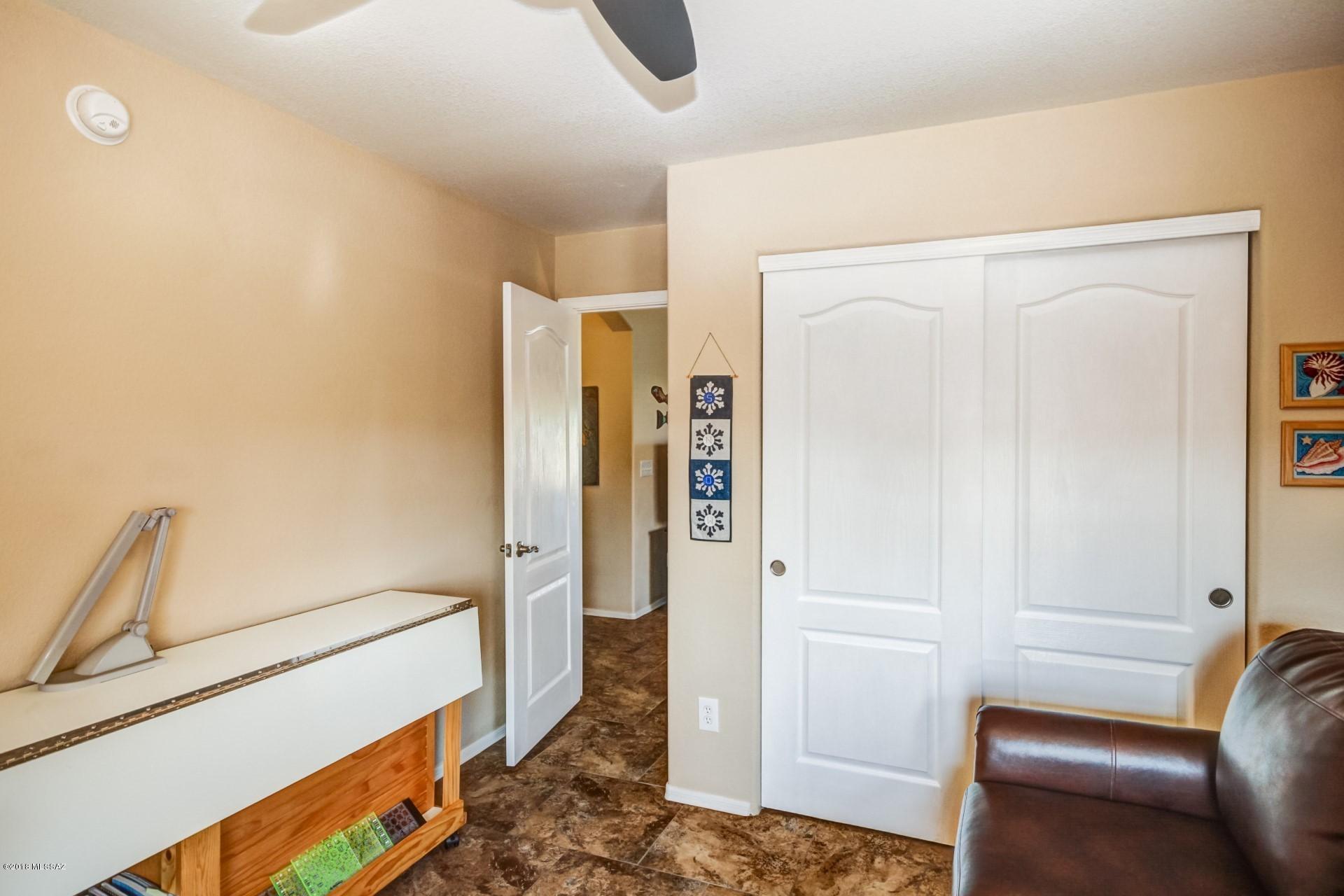 La Cholla Ridge (1-77) - Residential