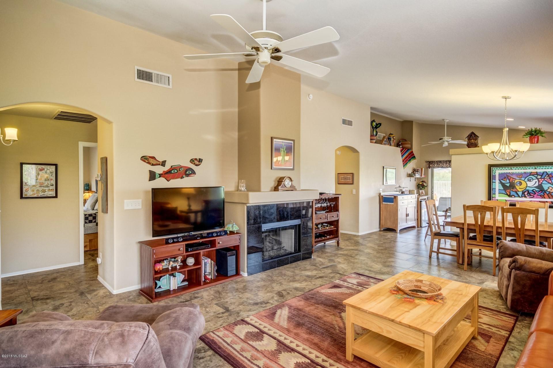 La Cholla Ridge (1-77) - Residential