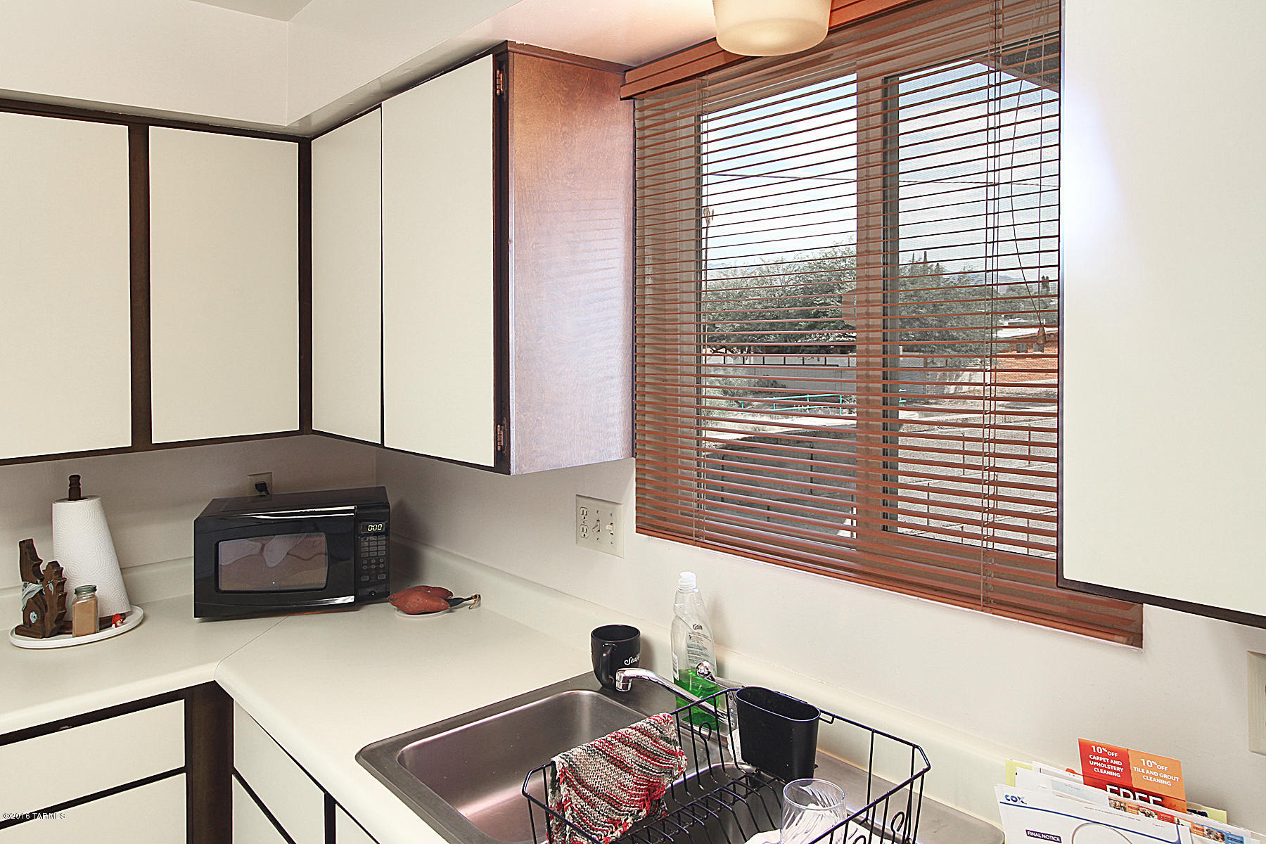 Broadway East (113-253) - Residential