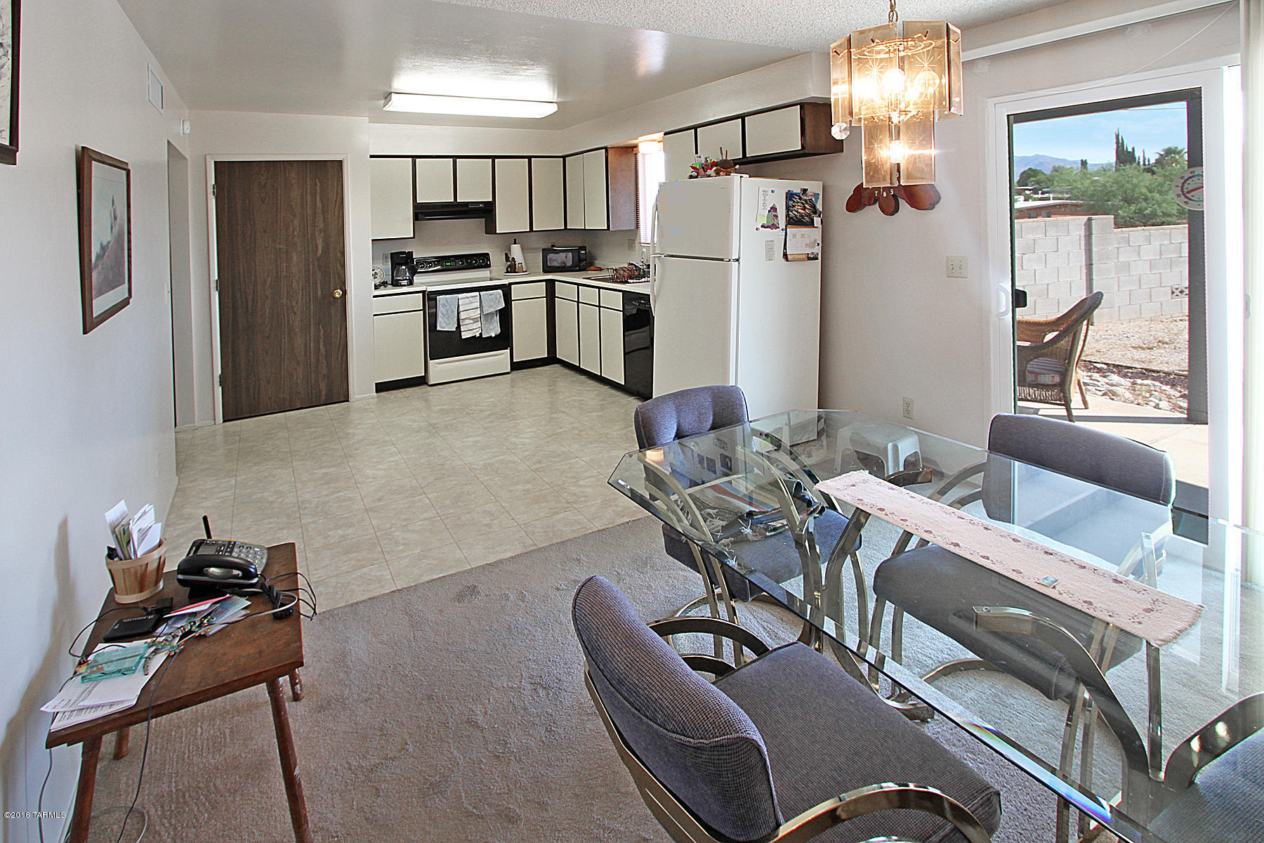 Broadway East (113-253) - Residential