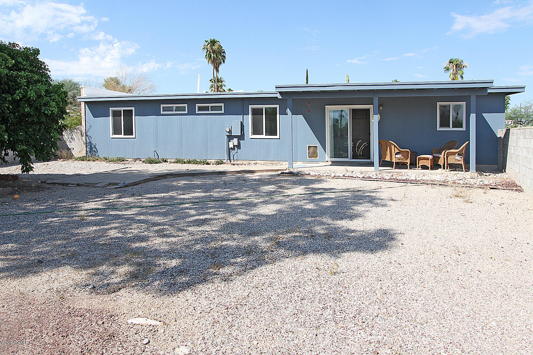 Broadway East (113-253) - Residential