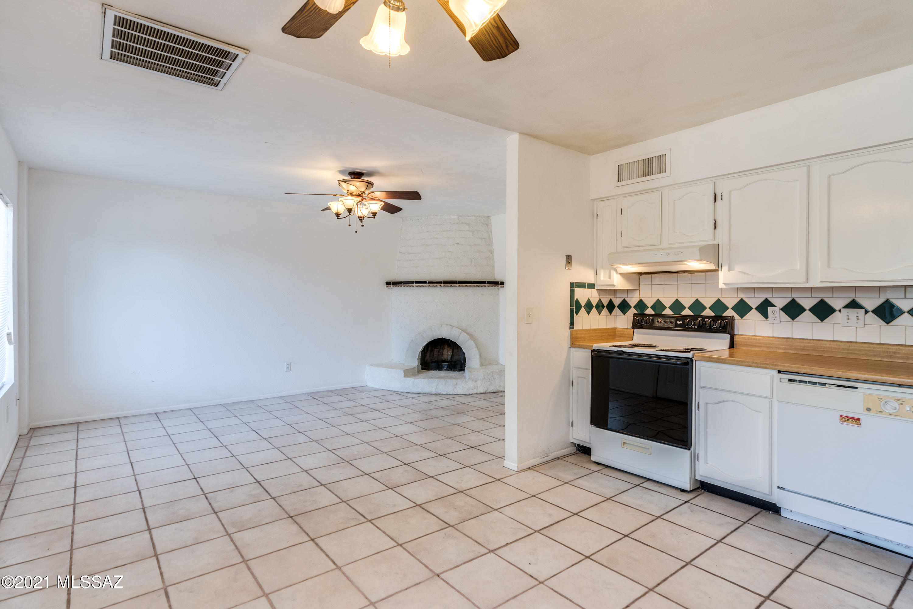 Casitas Del Valle II (1-34) - Residential