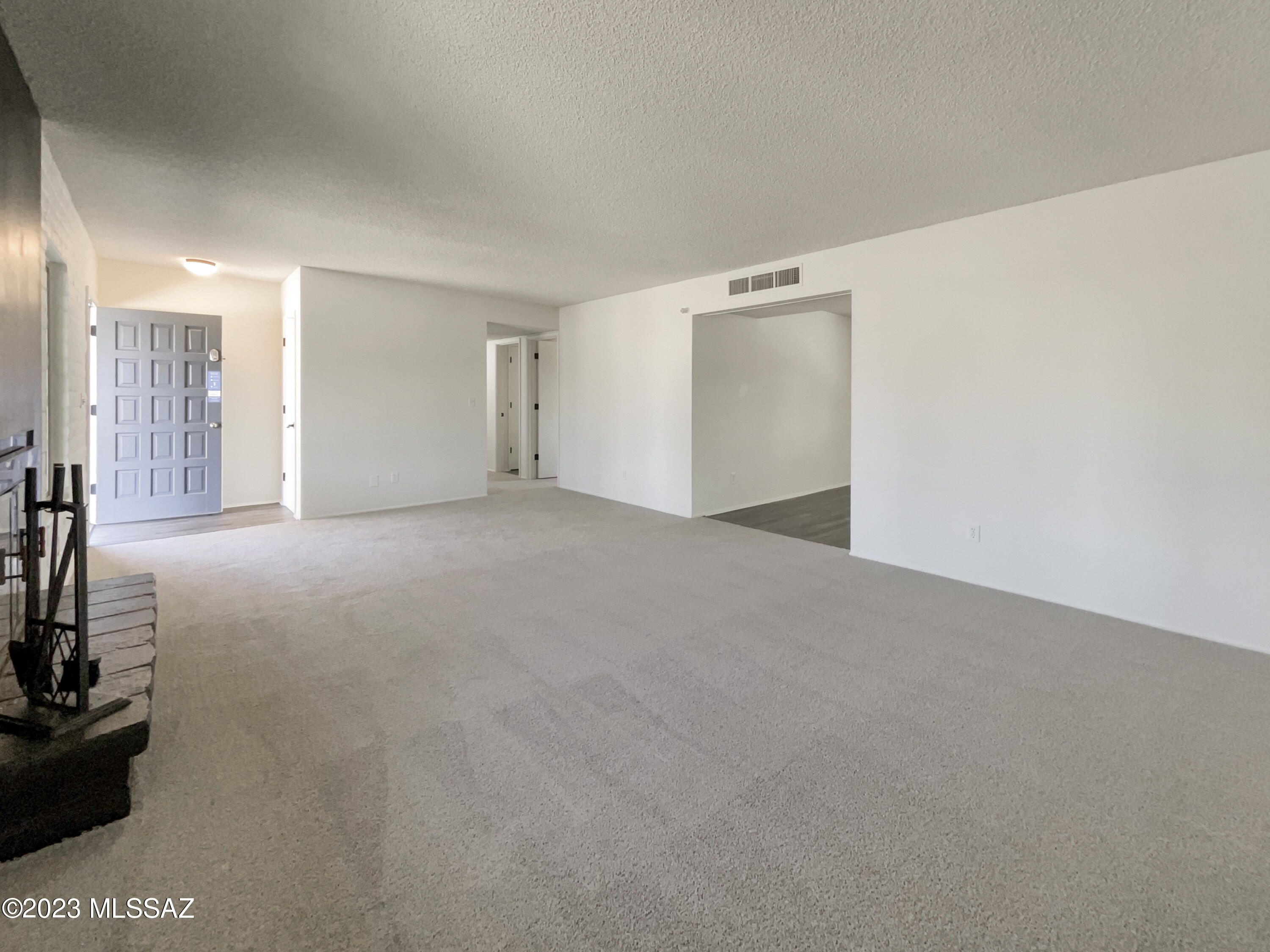 Broadway East (1-112) - Residential
