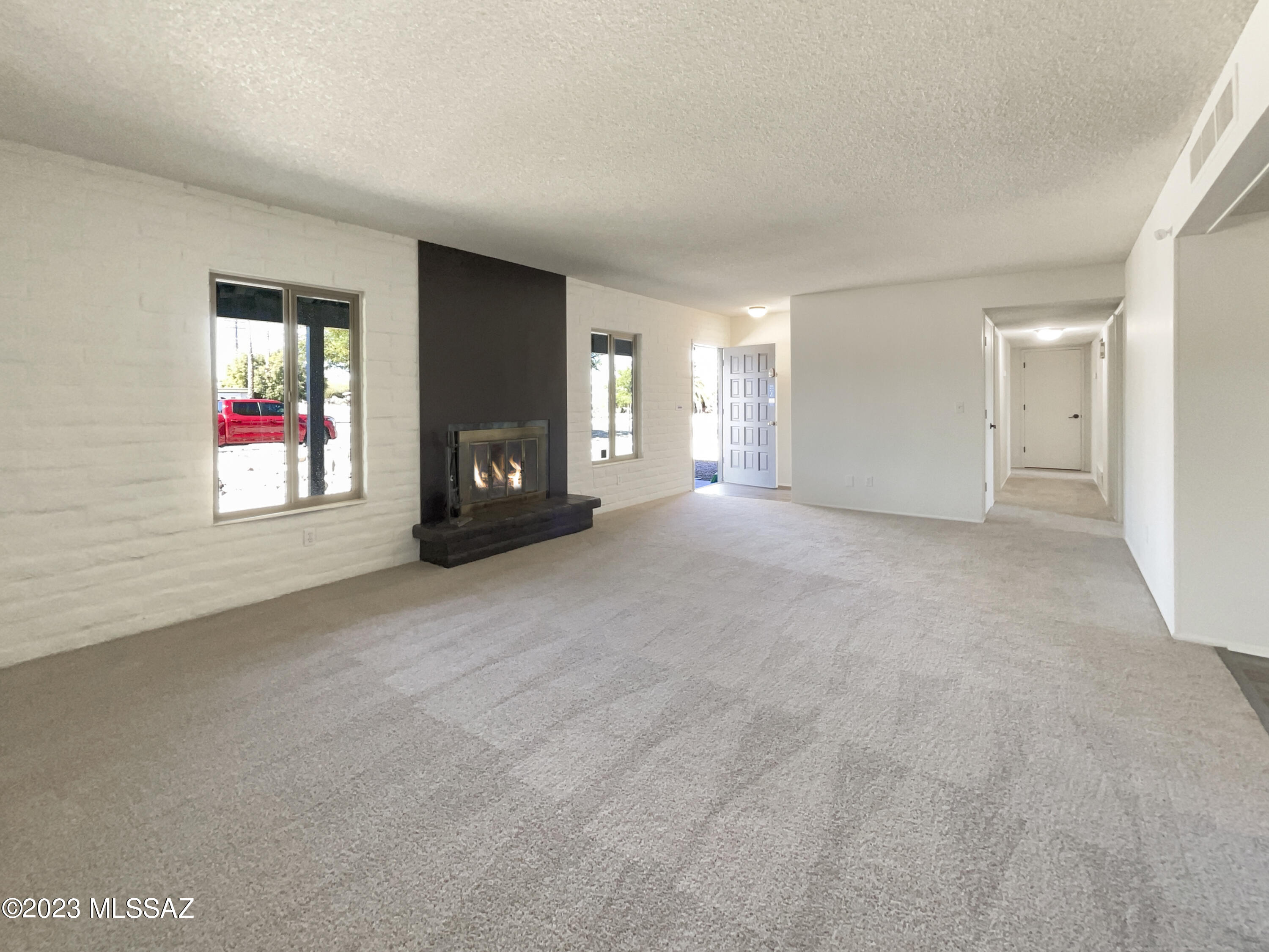 Broadway East (1-112) - Residential