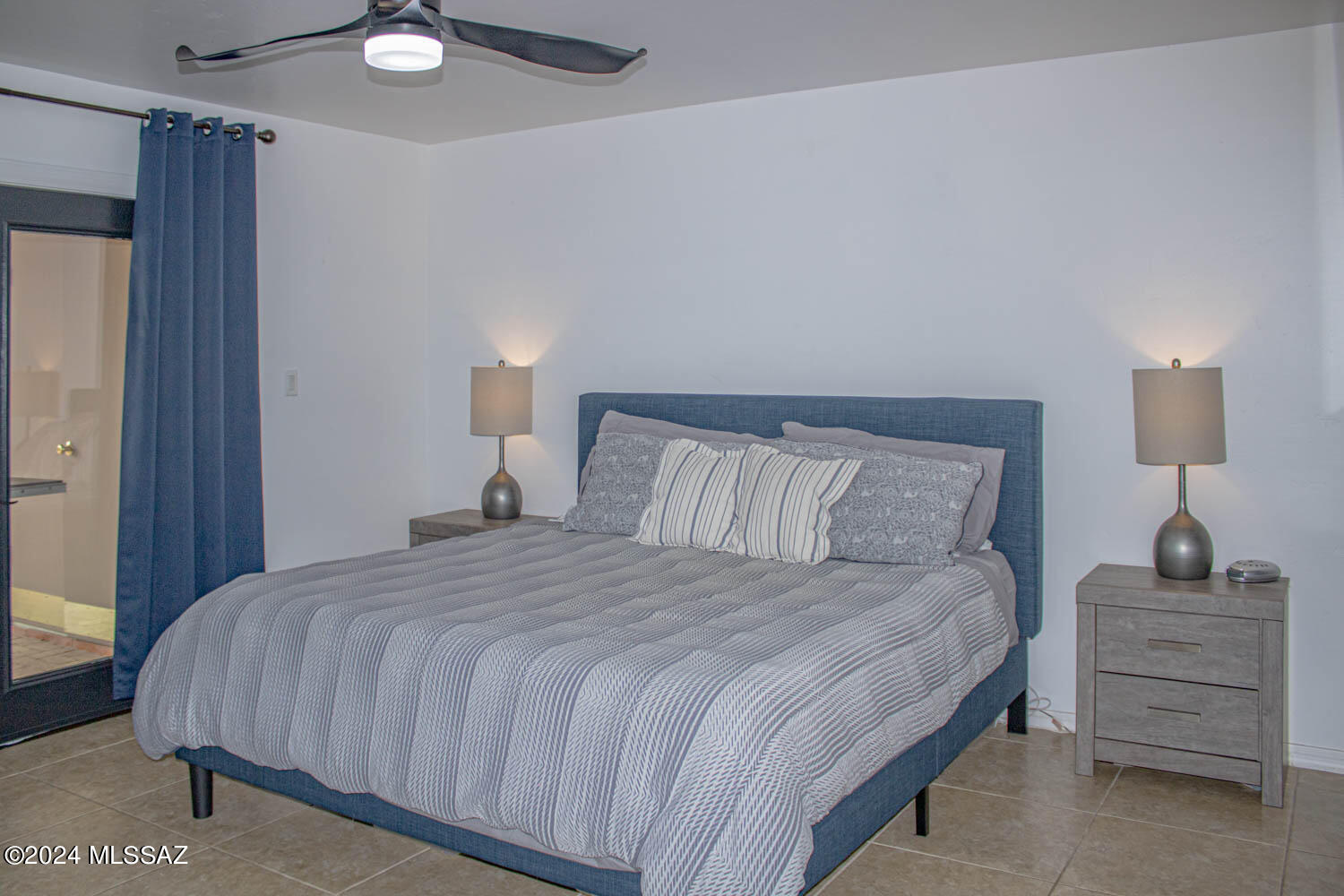 Casas De Oro(1-2) - Residential