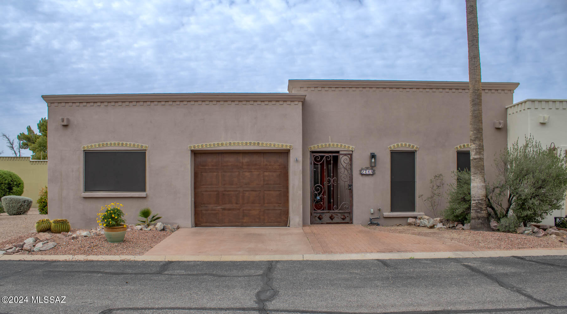 Casas De Oro(1-2) - Residential