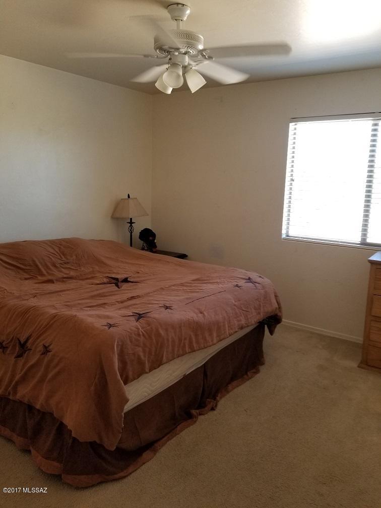 Los Arroyos Del Este Resub - Residential Lease