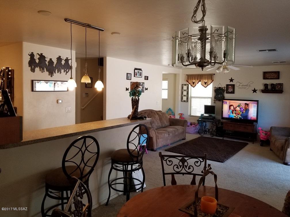 Los Arroyos Del Este Resub - Residential Lease