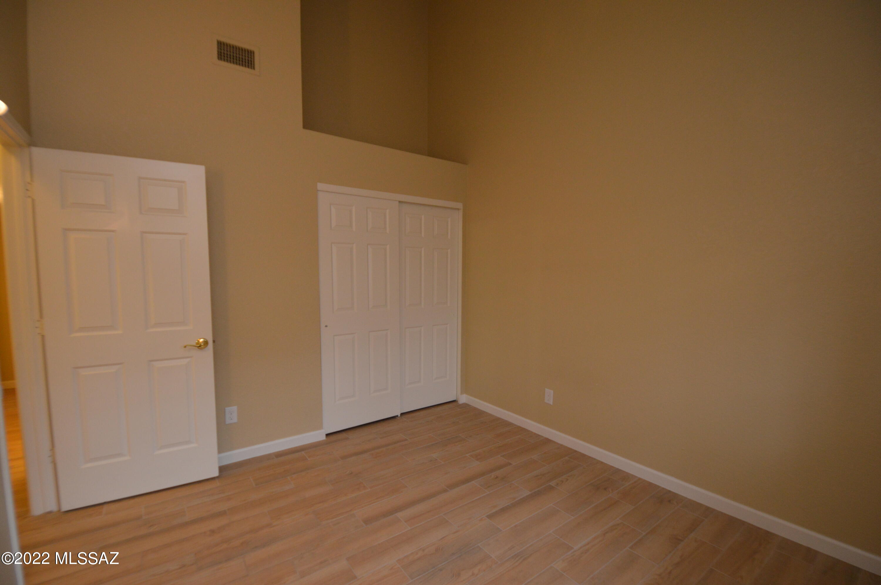Centre Court Townhomes (1-106) - Residential