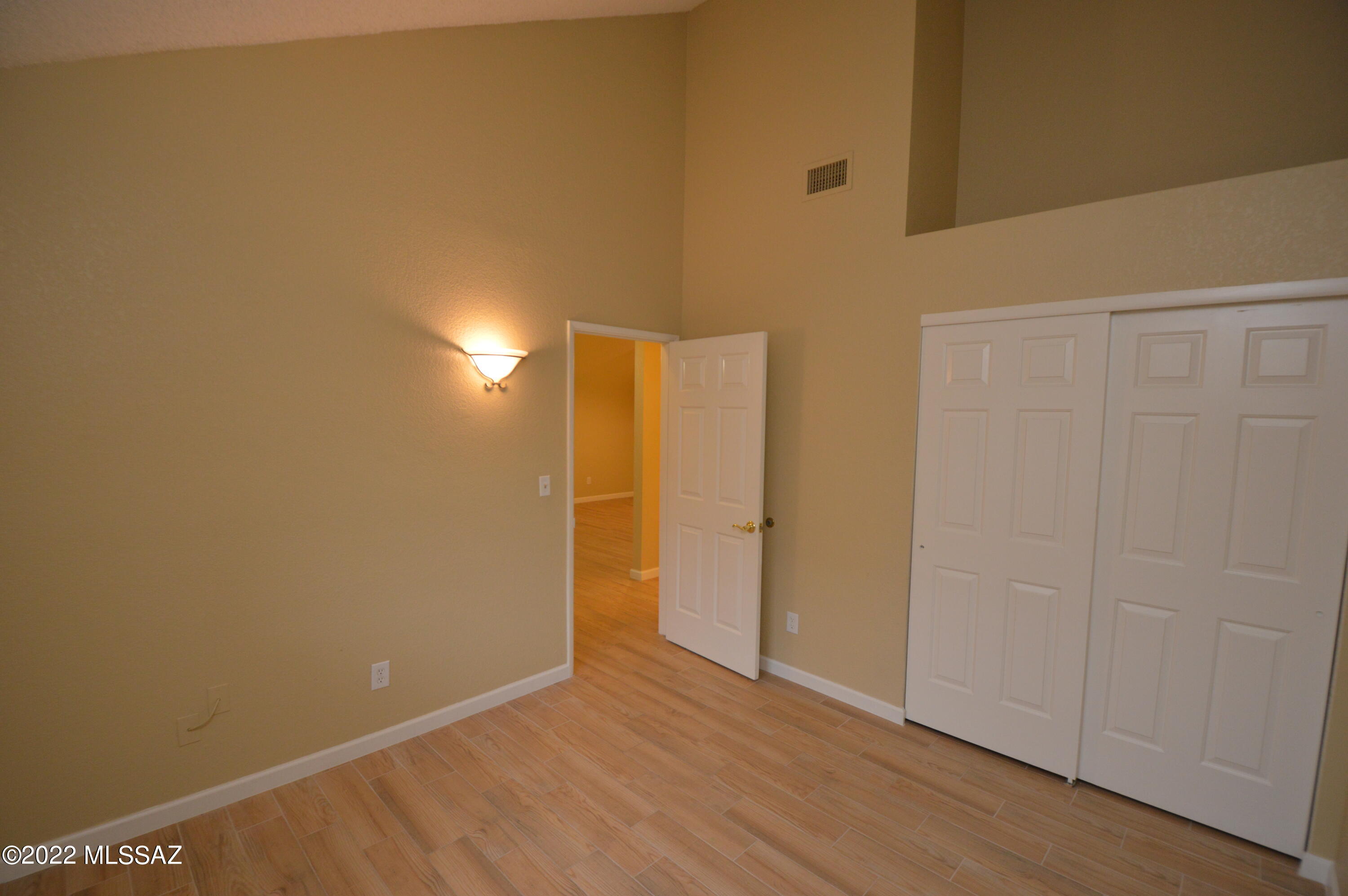 Centre Court Townhomes (1-106) - Residential