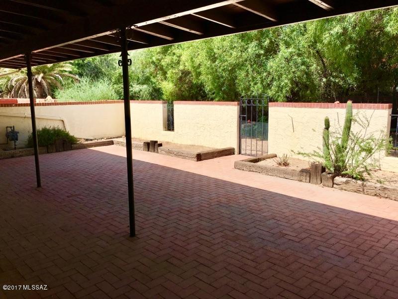 Colonia Verde (1-12) - Residential