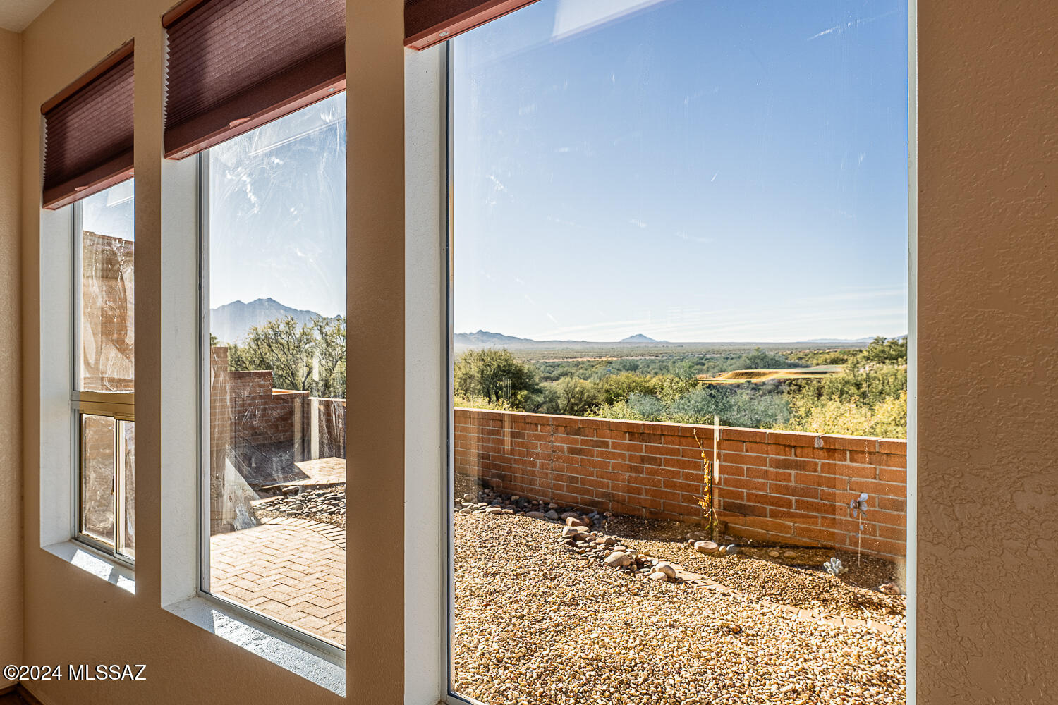 San Ignacio Heights (93-135) - Residential