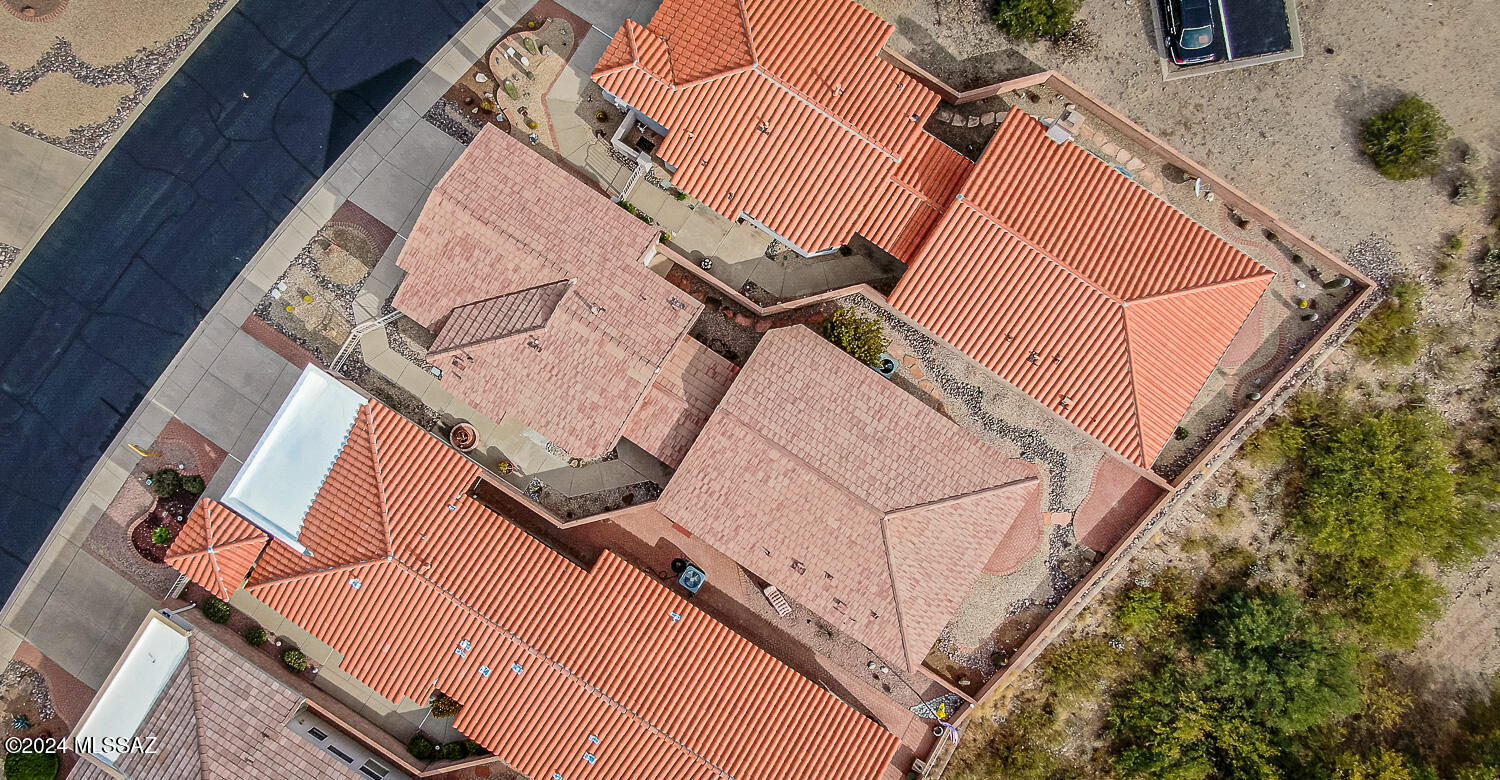 San Ignacio Heights (93-135) - Residential