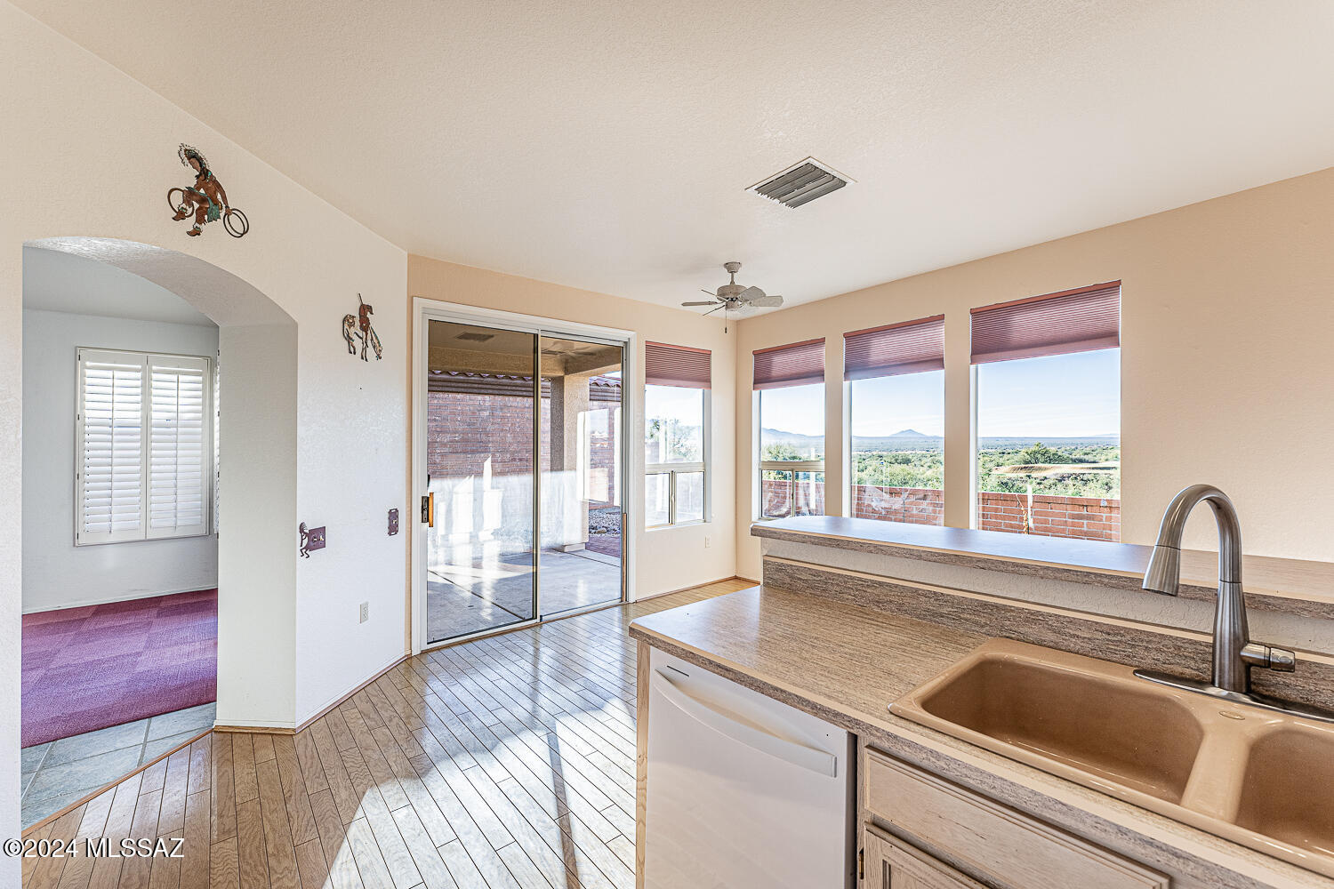 San Ignacio Heights (93-135) - Residential