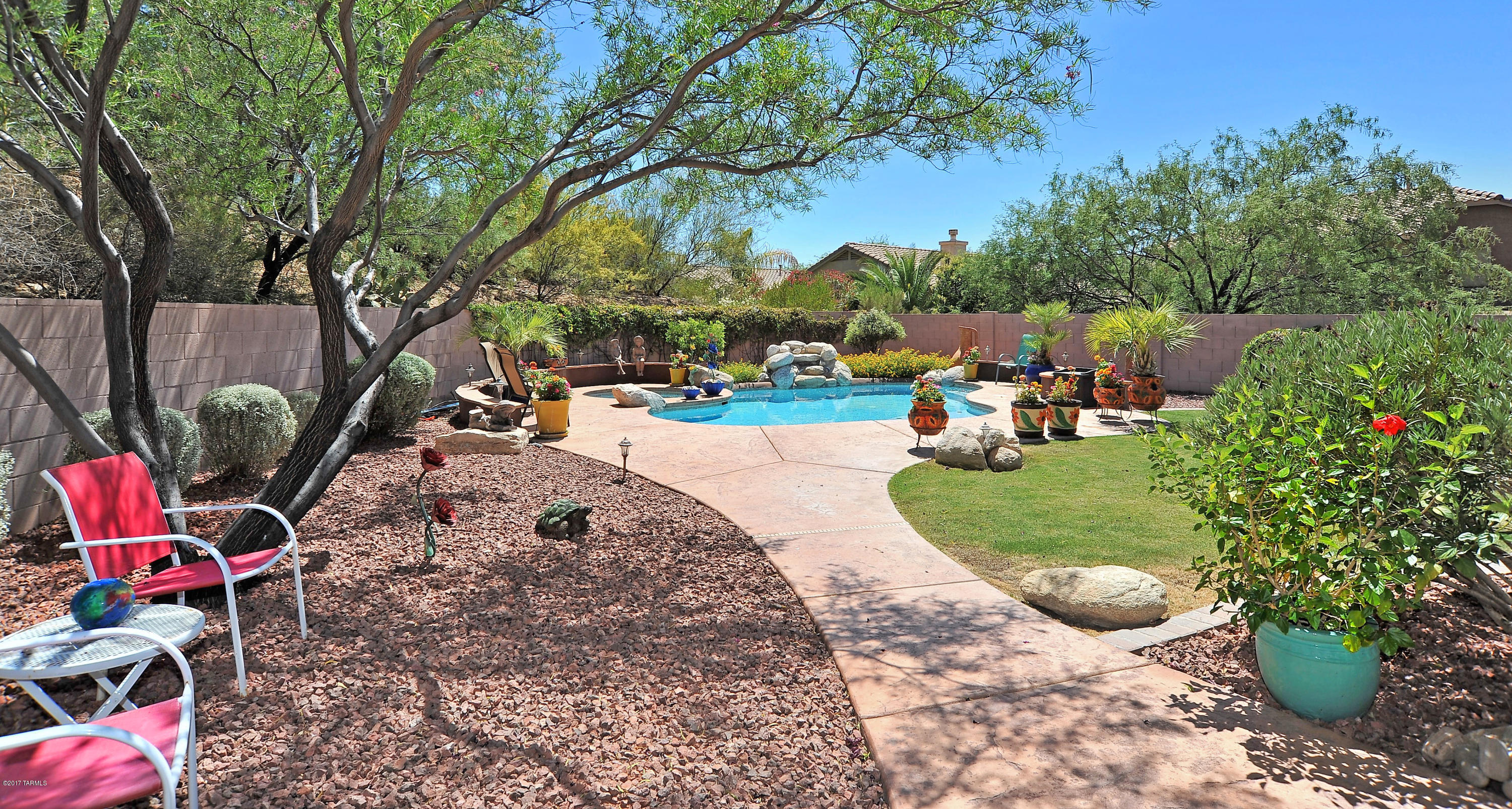 Shadows @ Sabino (1-103) - Residential
