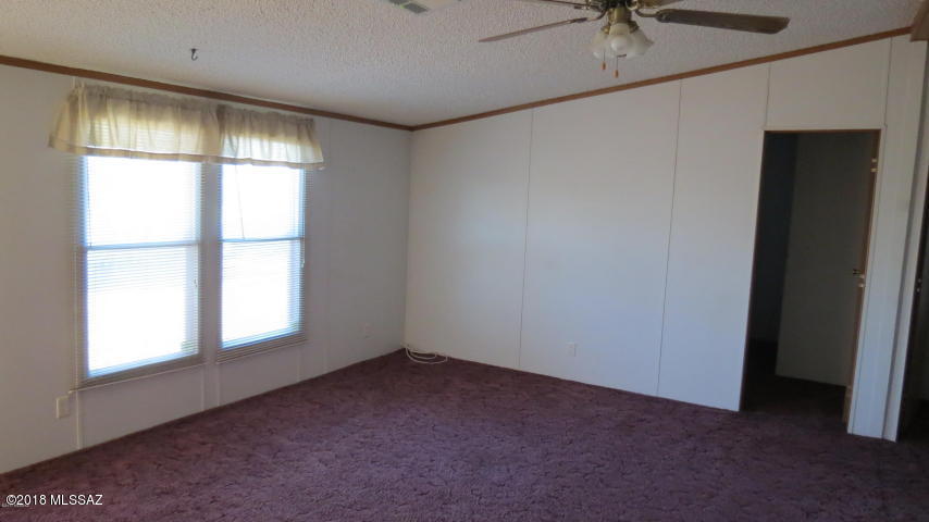 Unsubdivided - Residential Lease