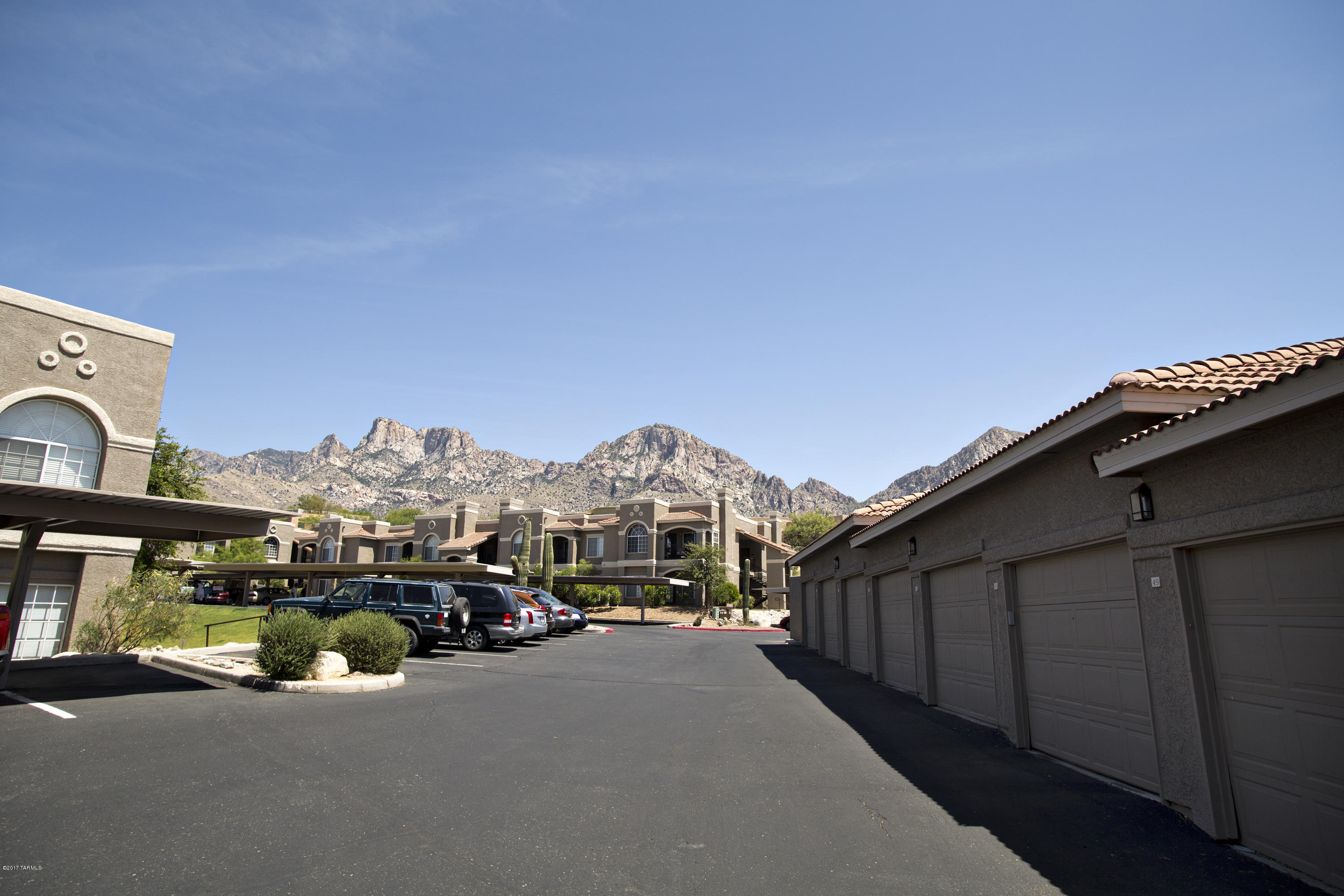 The Boulders at La Reserve Condominiums - Residential
