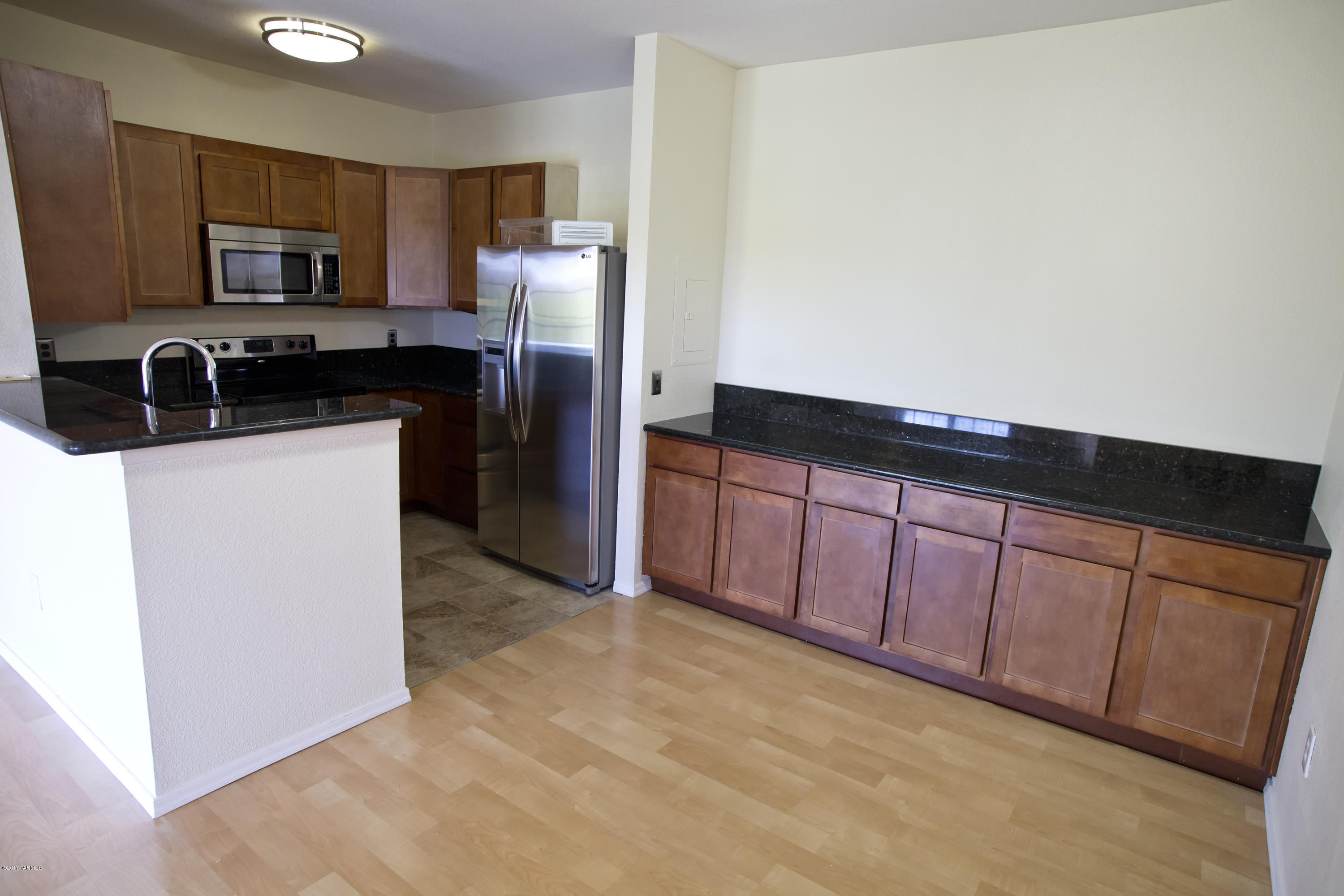 The Boulders at La Reserve Condominiums - Residential