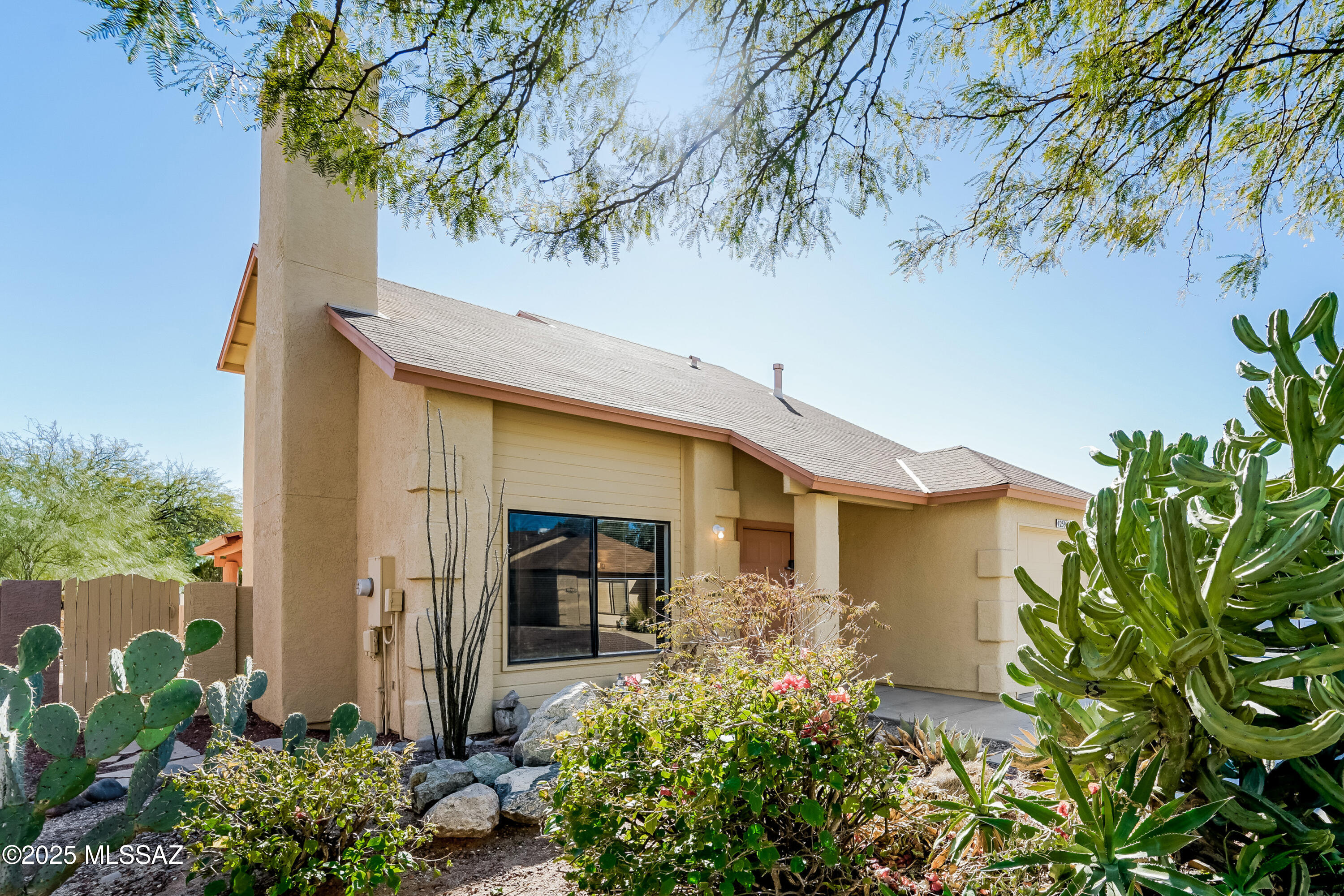 Hobby Horse Ranch (The Patios At) - Residential Lease