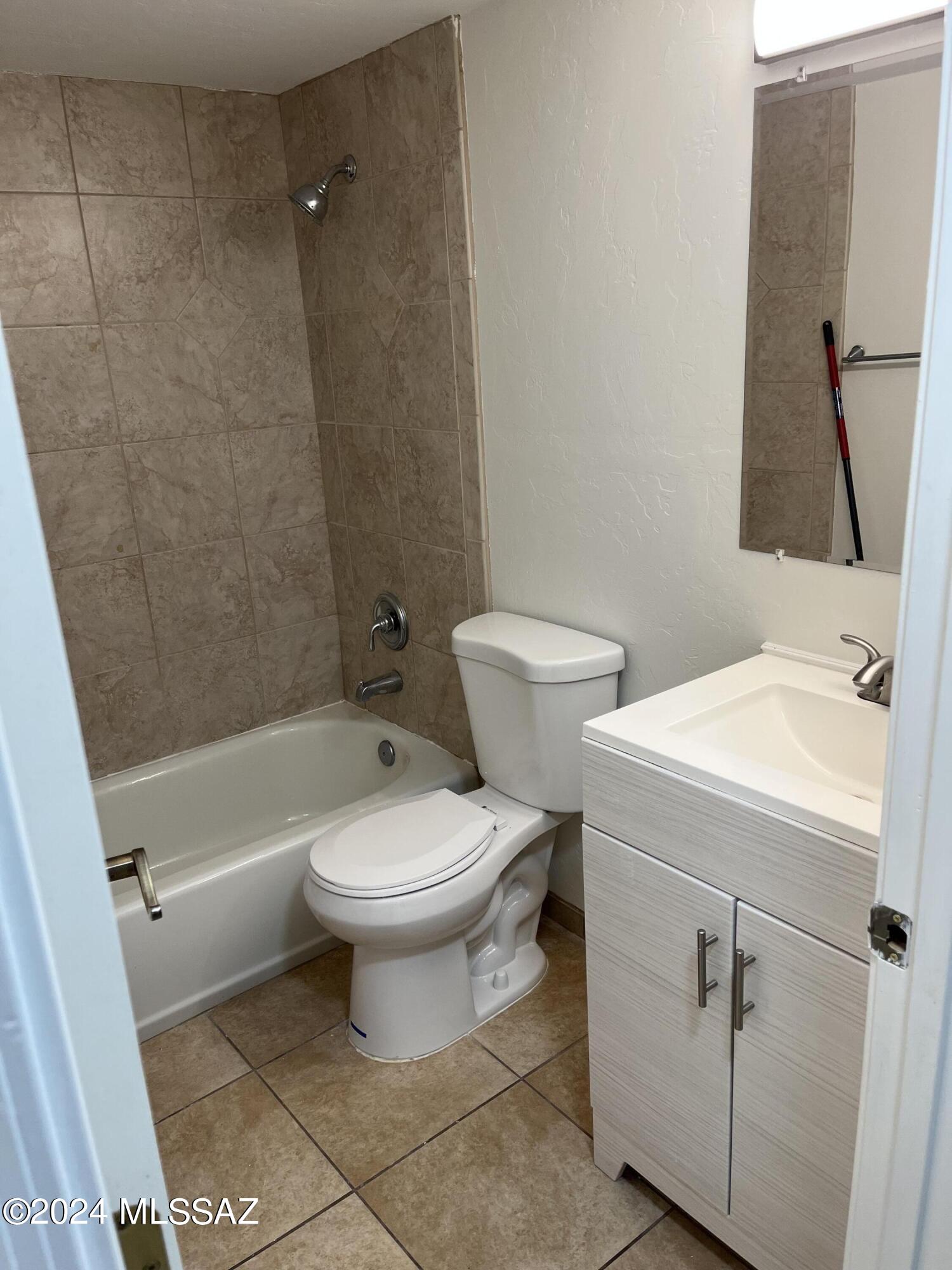 Sierra Madre Condos - Residential