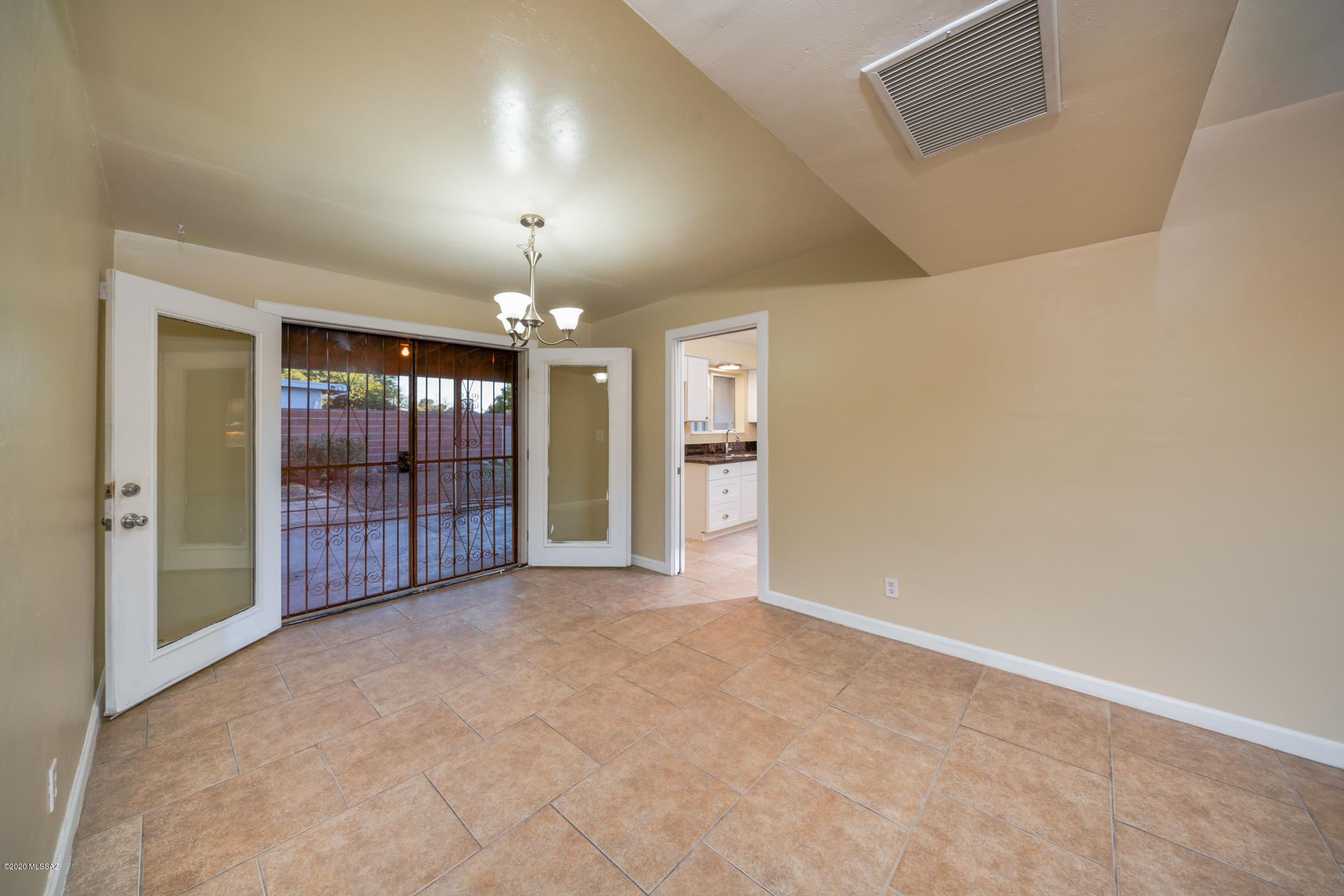 Manana Grande - Residential