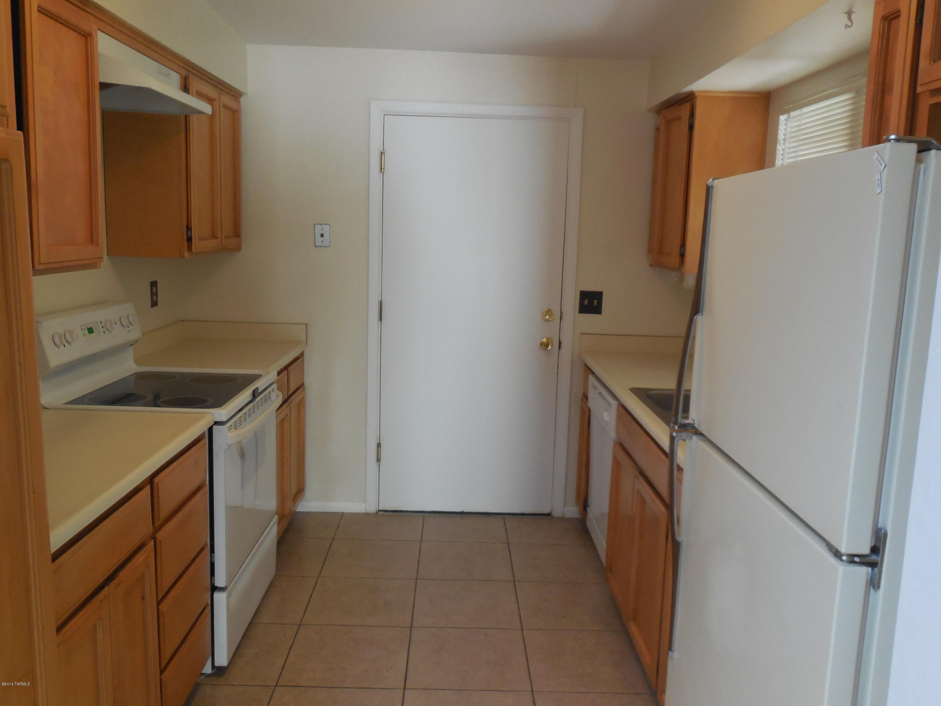 Rio Cancion Twnhms. and Professional - Residential Lease