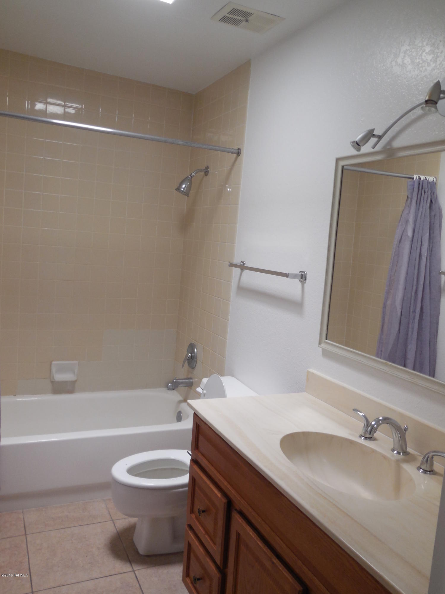 Rio Cancion Twnhms. and Professional - Residential Lease