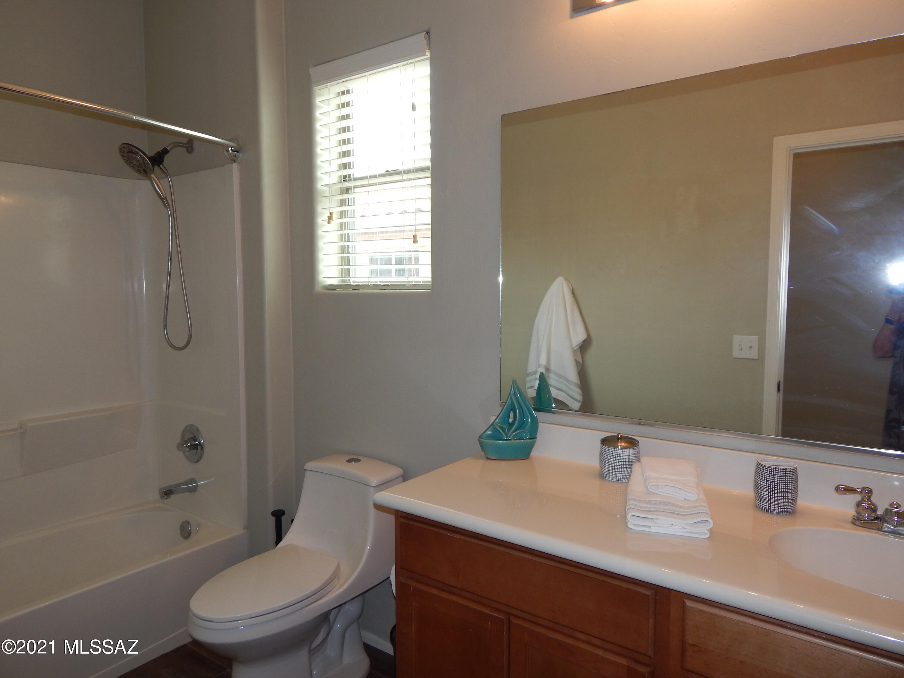 Presidios at Rancho Sahuarita (1-927) - Residential Lease