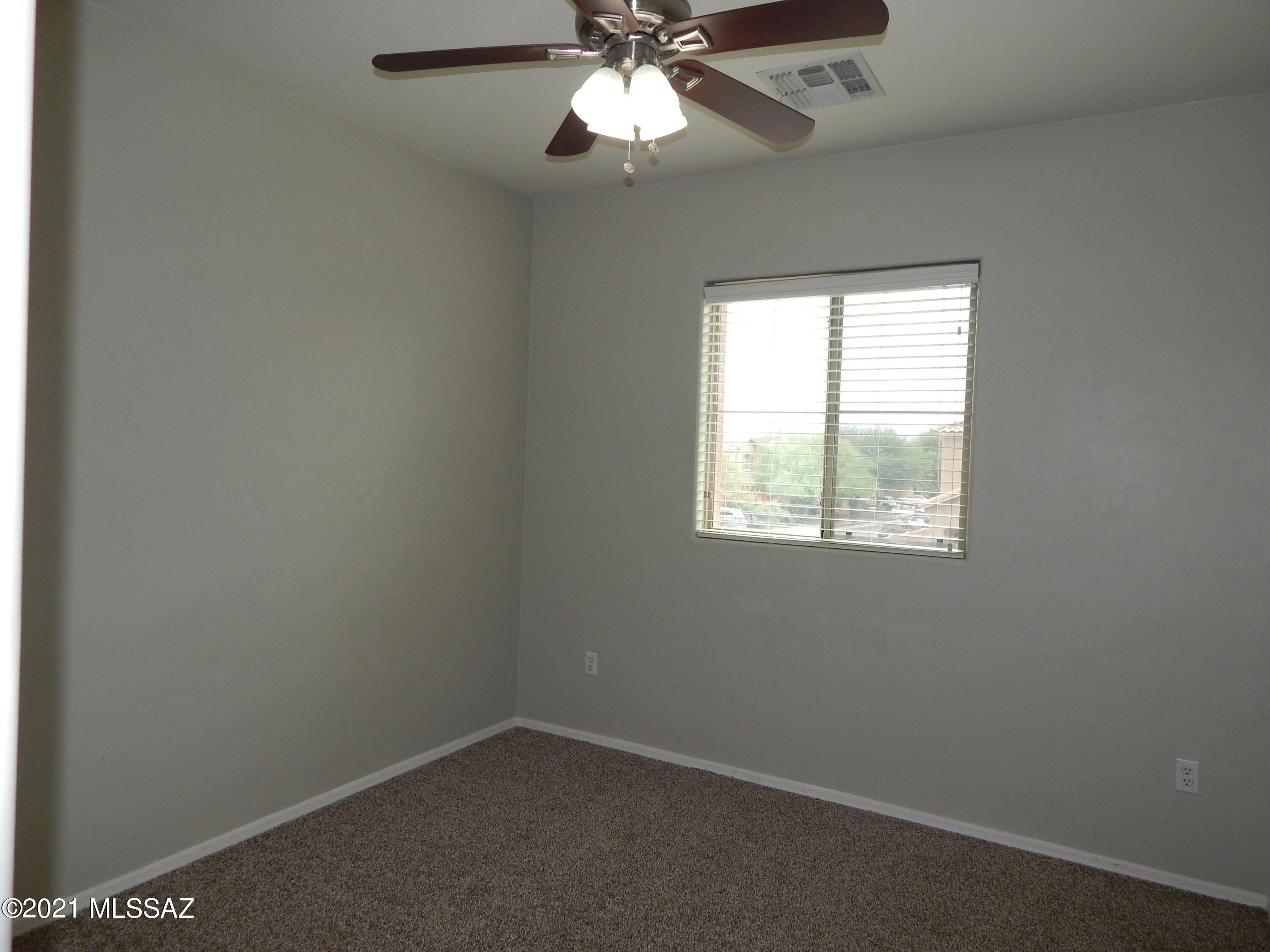 Presidios at Rancho Sahuarita (1-927) - Residential Lease