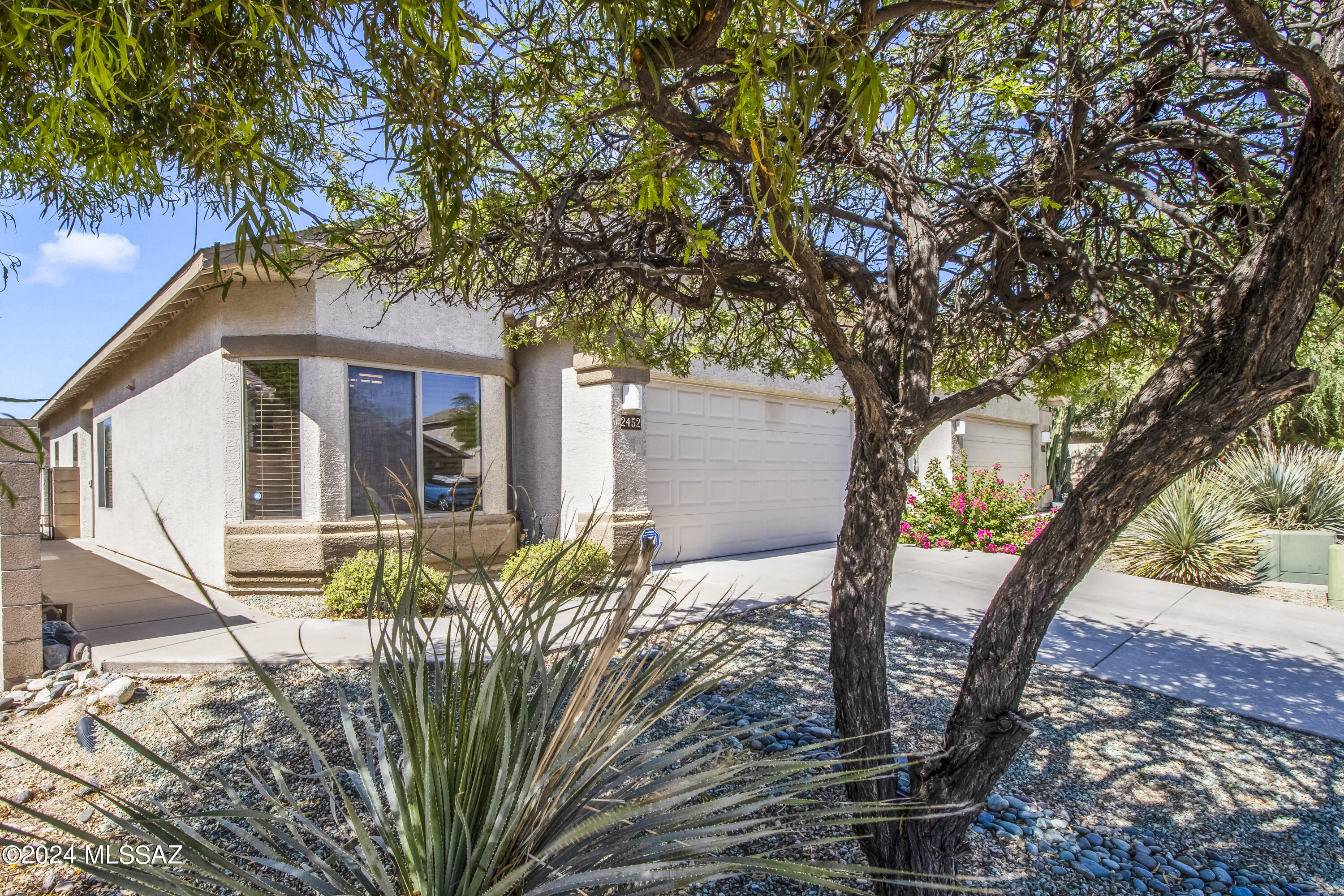 Rillito At La Cholla (1-133) - Residential Lease