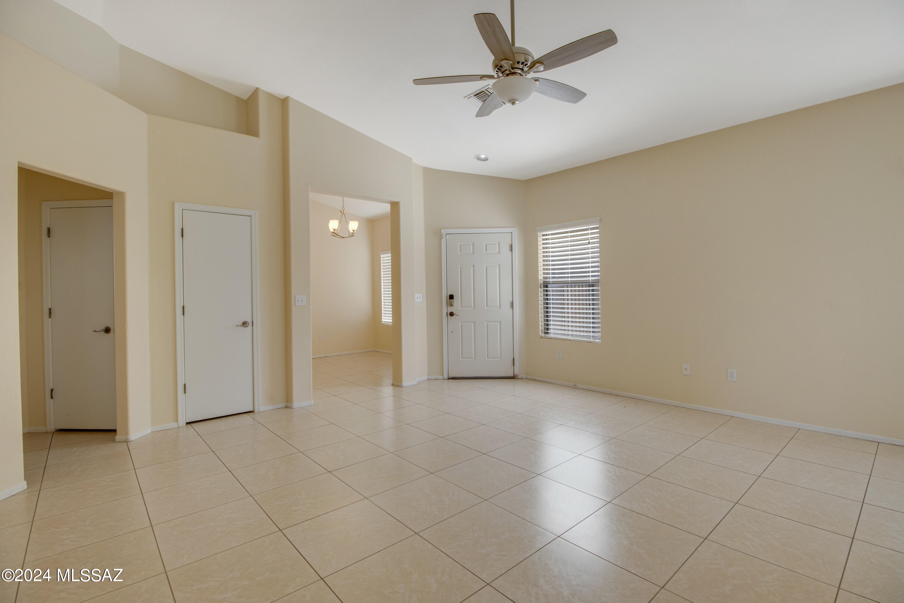 Rillito At La Cholla (1-133) - Residential Lease