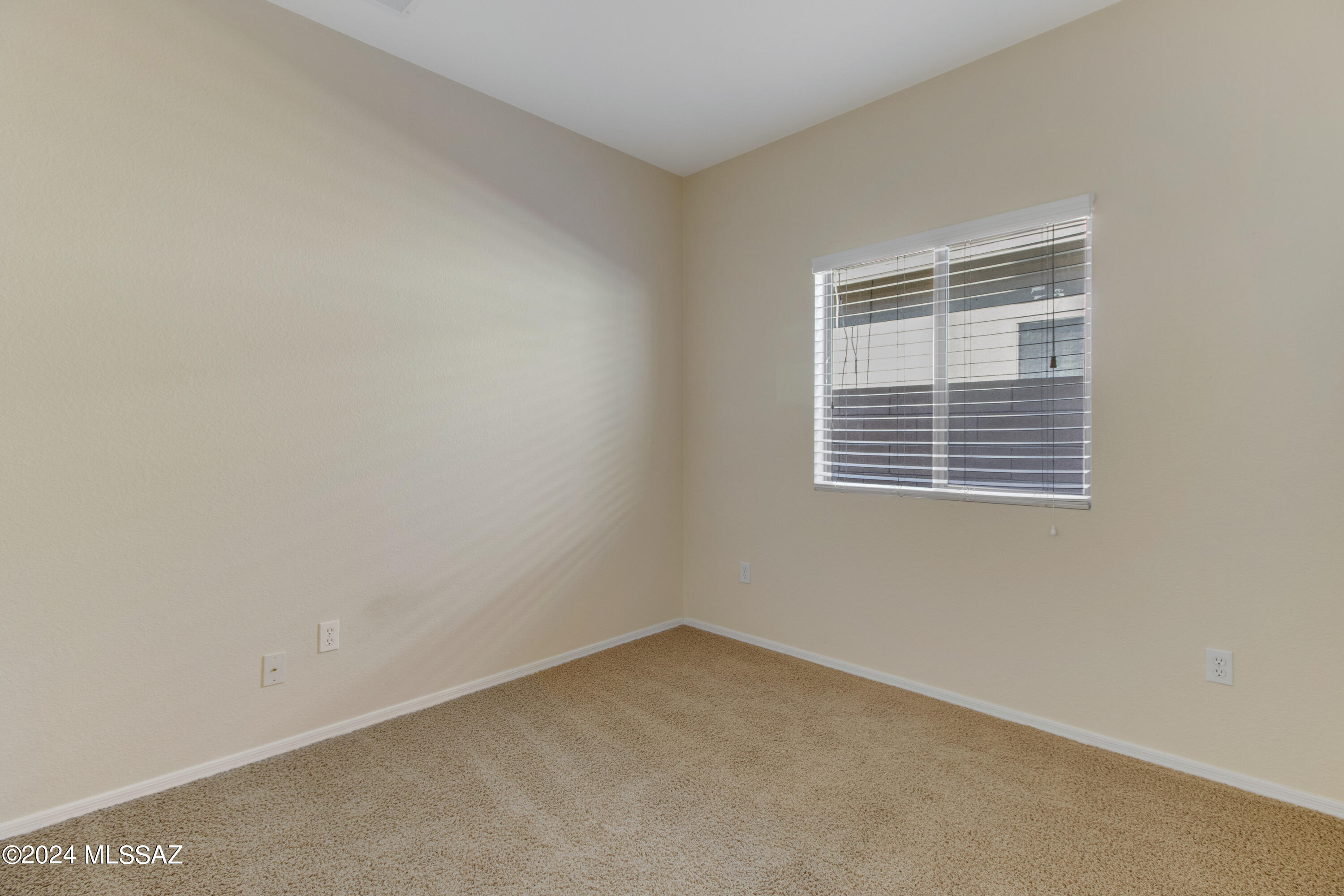 Rillito At La Cholla (1-133) - Residential Lease