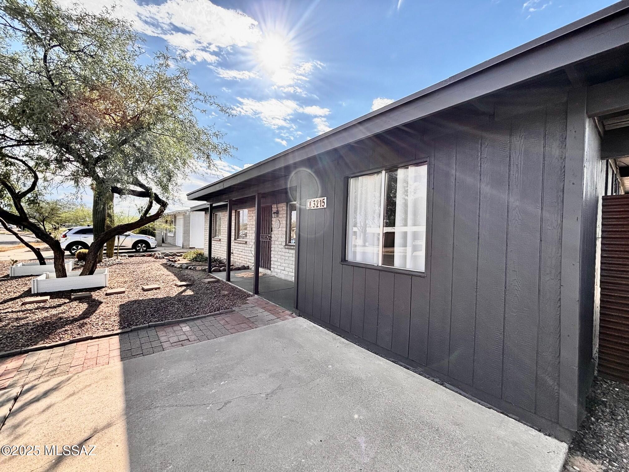 Casas Adobes Park (277-415) - Residential