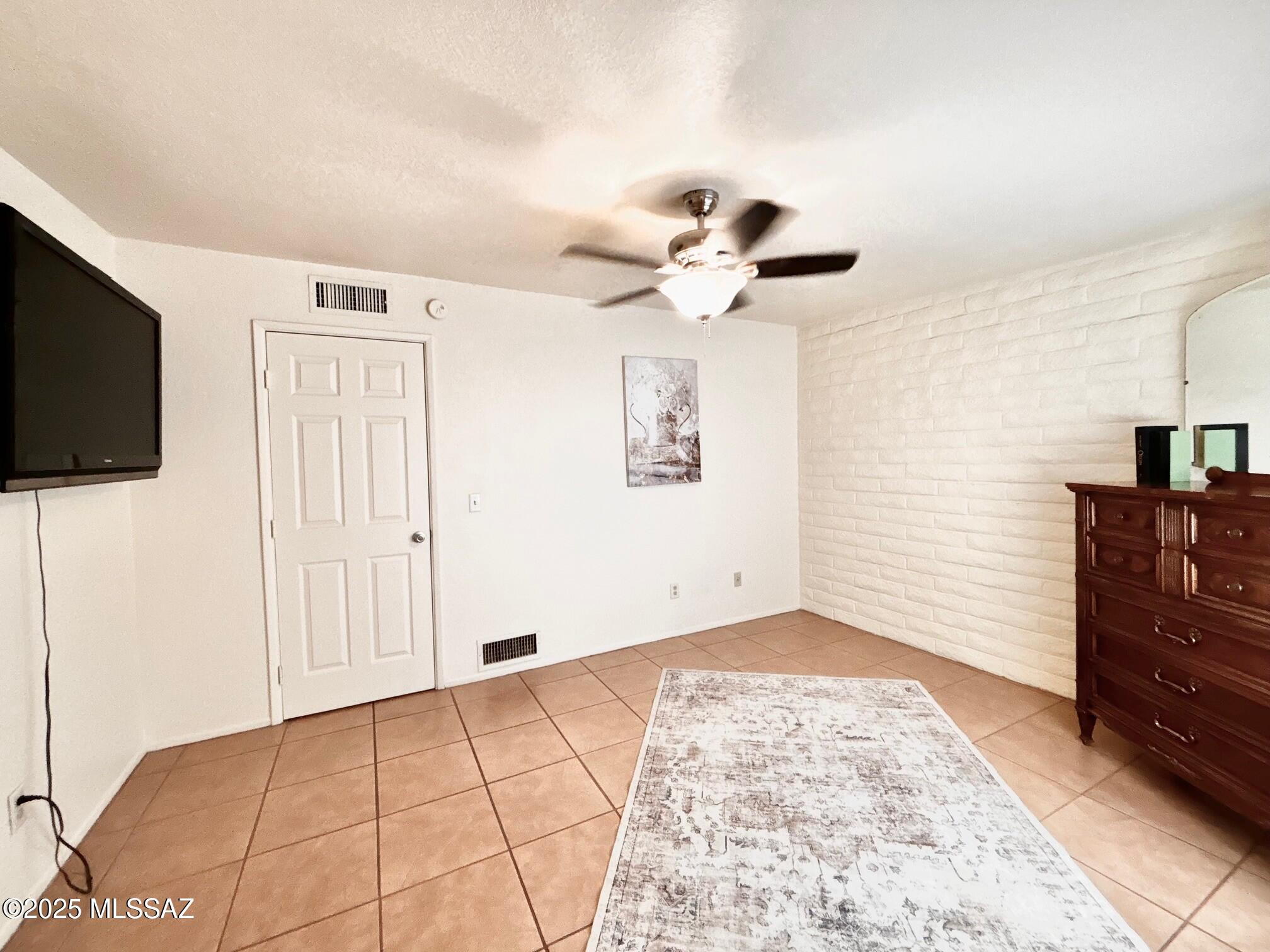 Casas Adobes Park (277-415) - Residential
