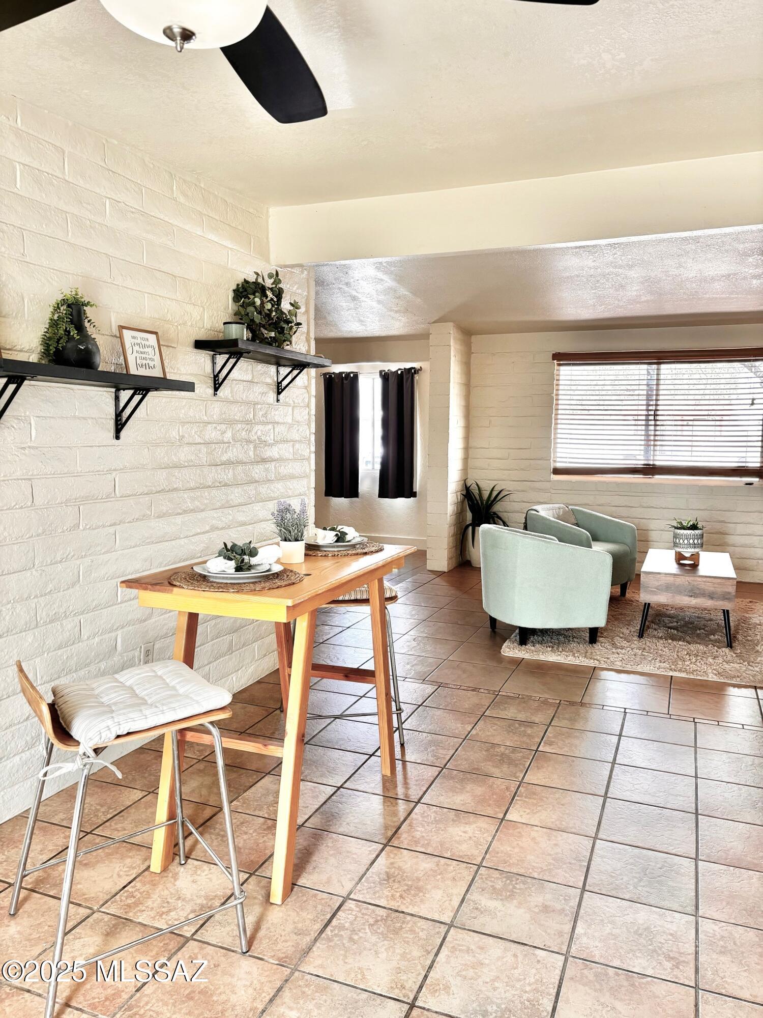 Casas Adobes Park (277-415) - Residential