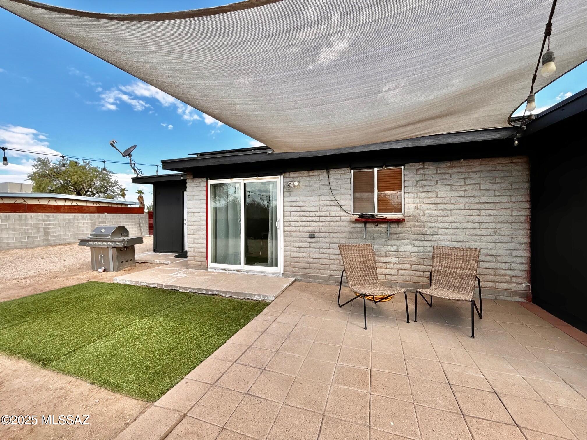 Casas Adobes Park (277-415) - Residential